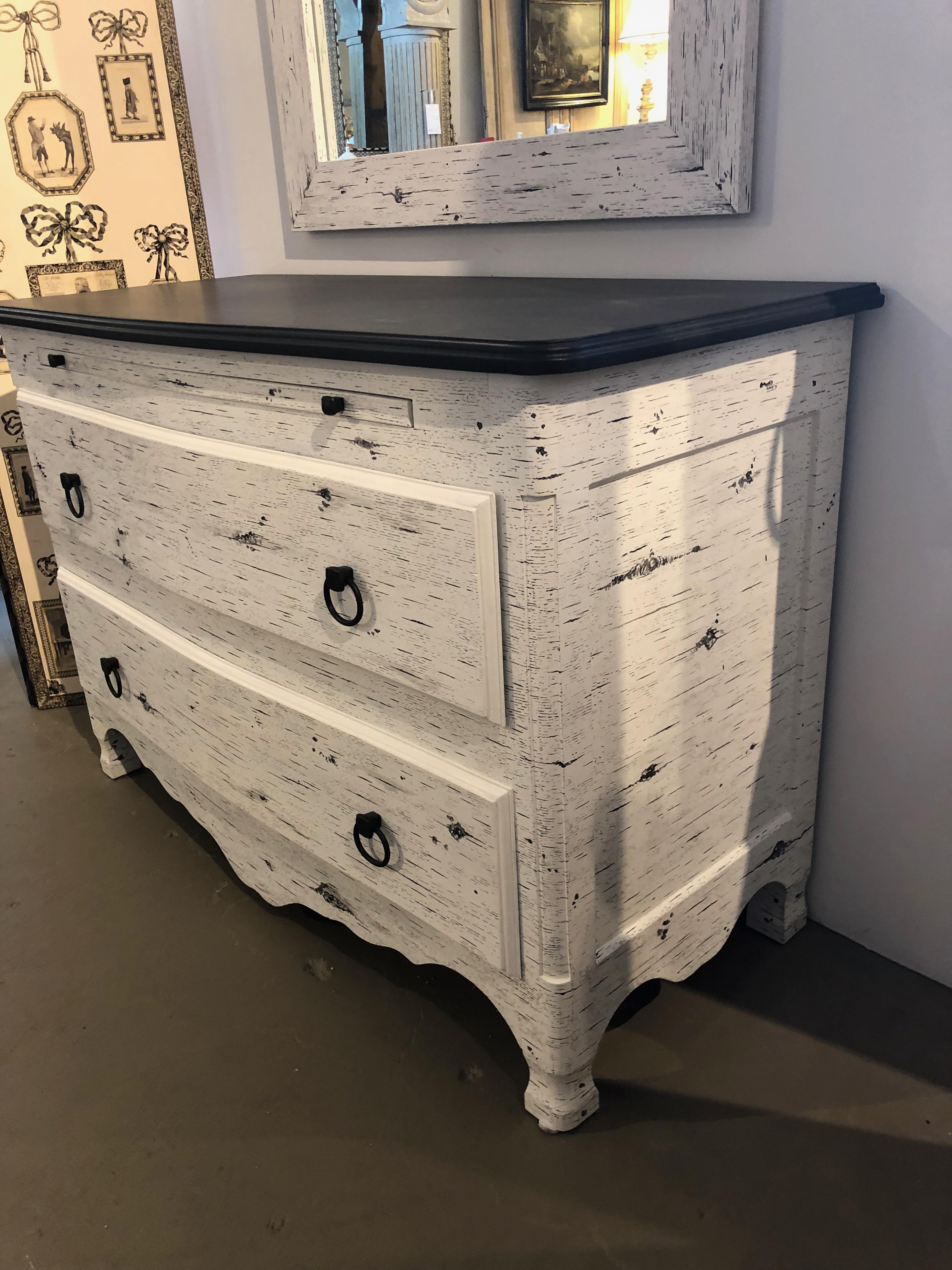 Birch Two-Drawer Chest with Slide In Excellent Condition For Sale In Boston, MA