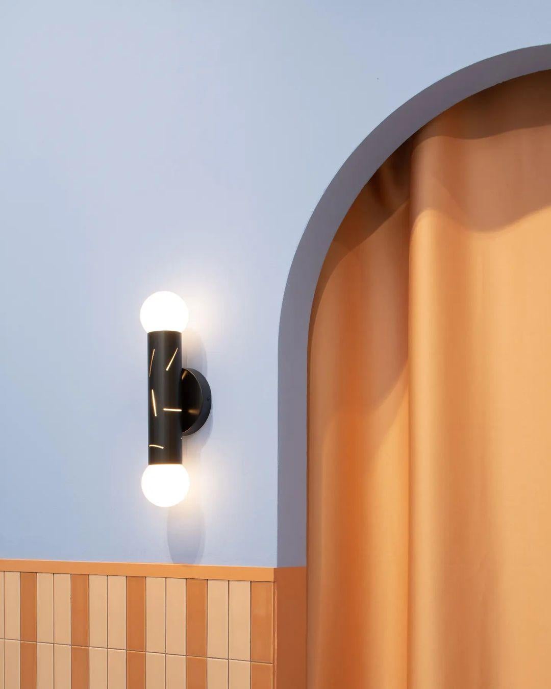 Aplique de pared de abedul de Atelier Areti en Nuevo estado para la venta en Geneve, CH