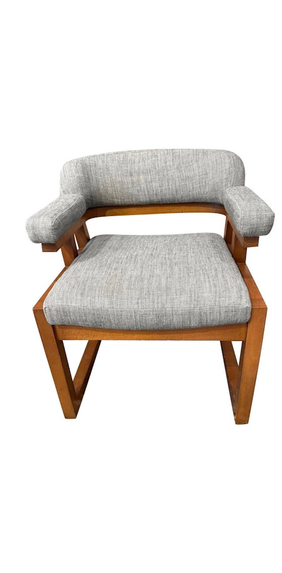 Espagnol Paire de chaises à accoudoirs en Wood Wood par le Design/One, Espagne, milieu du siècle dernier en vente