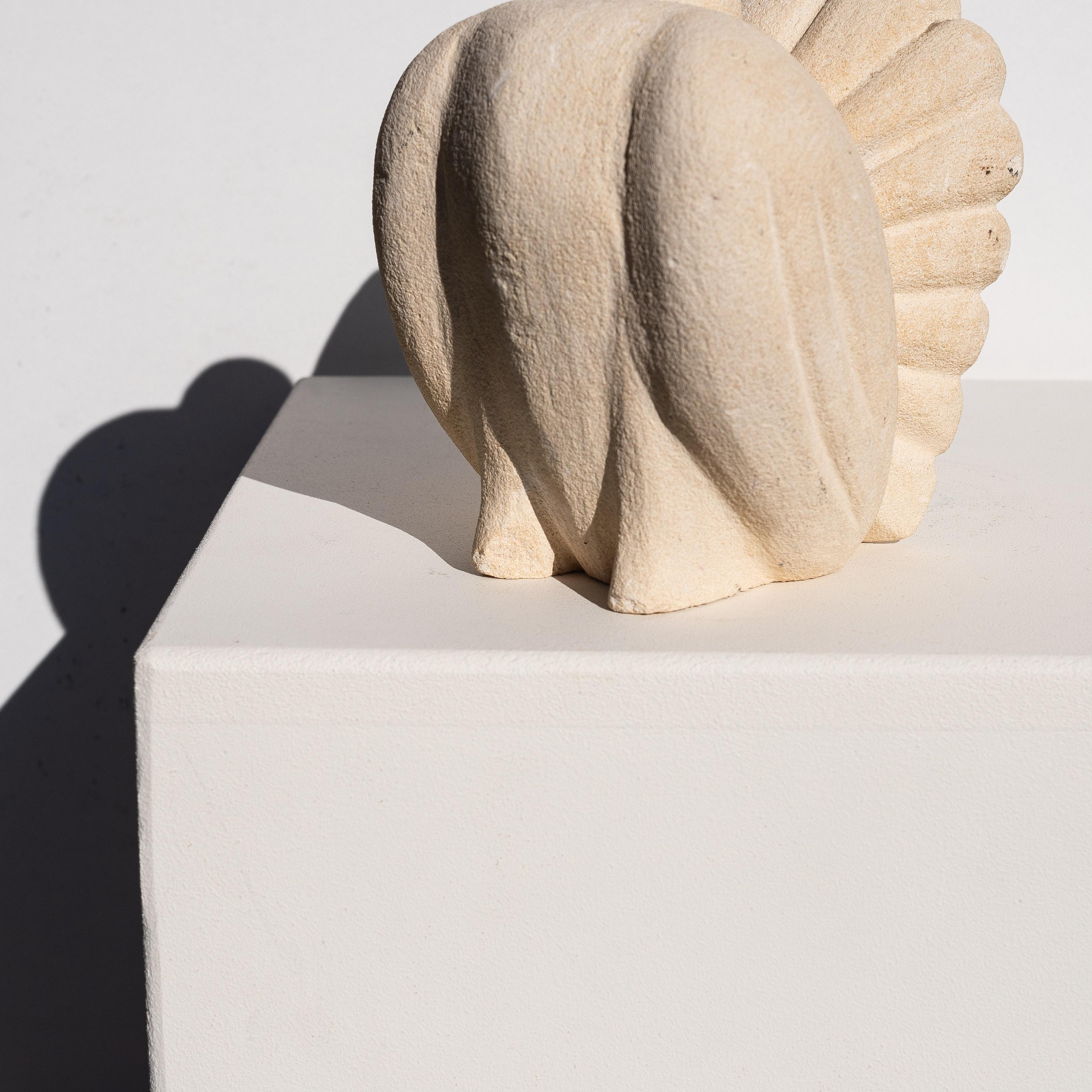 Vogel-Tier-Stein-Skulptur - geschnitzte Kalkstein-Buchstützen - Frankreich 1970er Jahre im Angebot 5