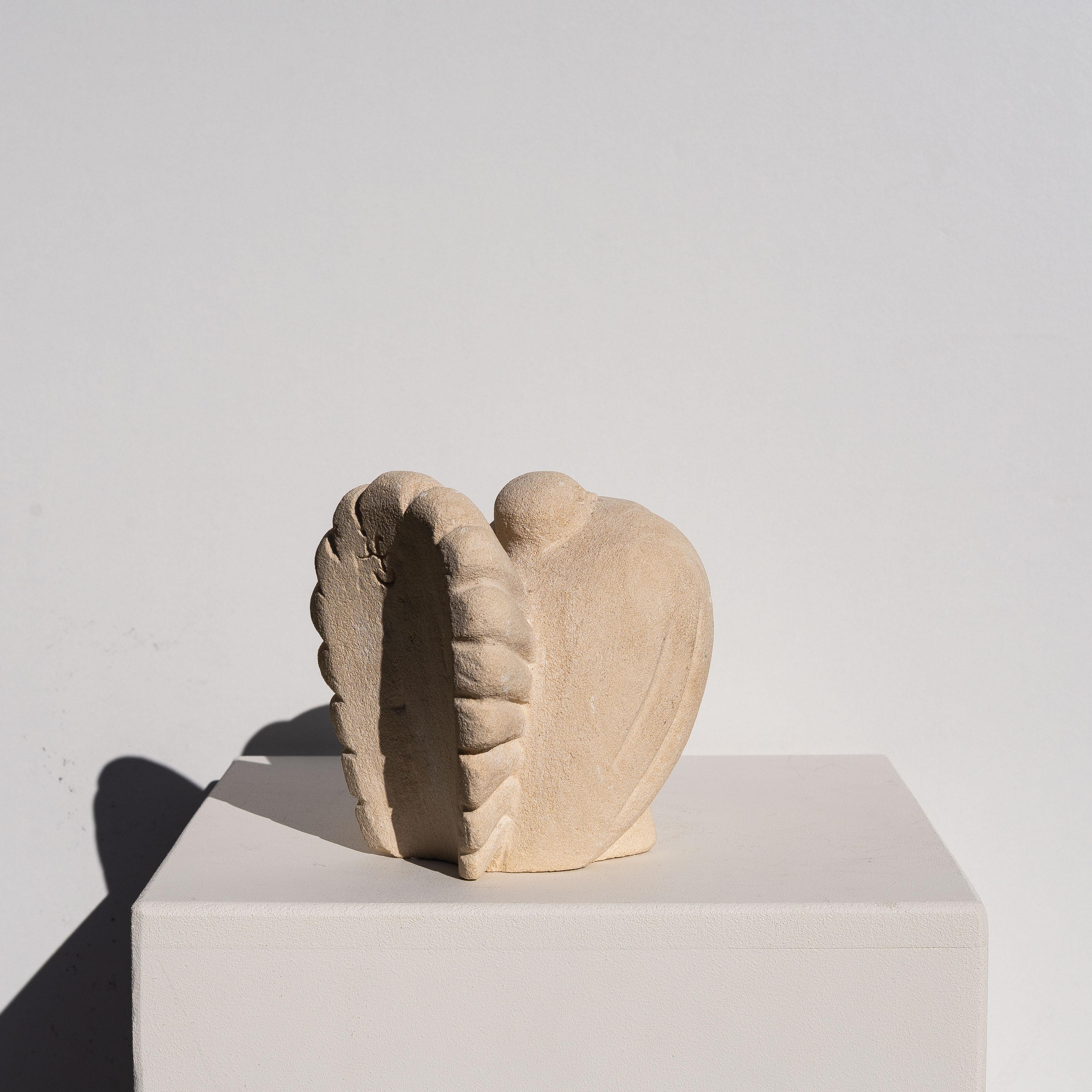 Vogel-Tier-Stein-Skulptur - geschnitzte Kalkstein-Buchstützen - Frankreich 1970er Jahre (Französisch) im Angebot