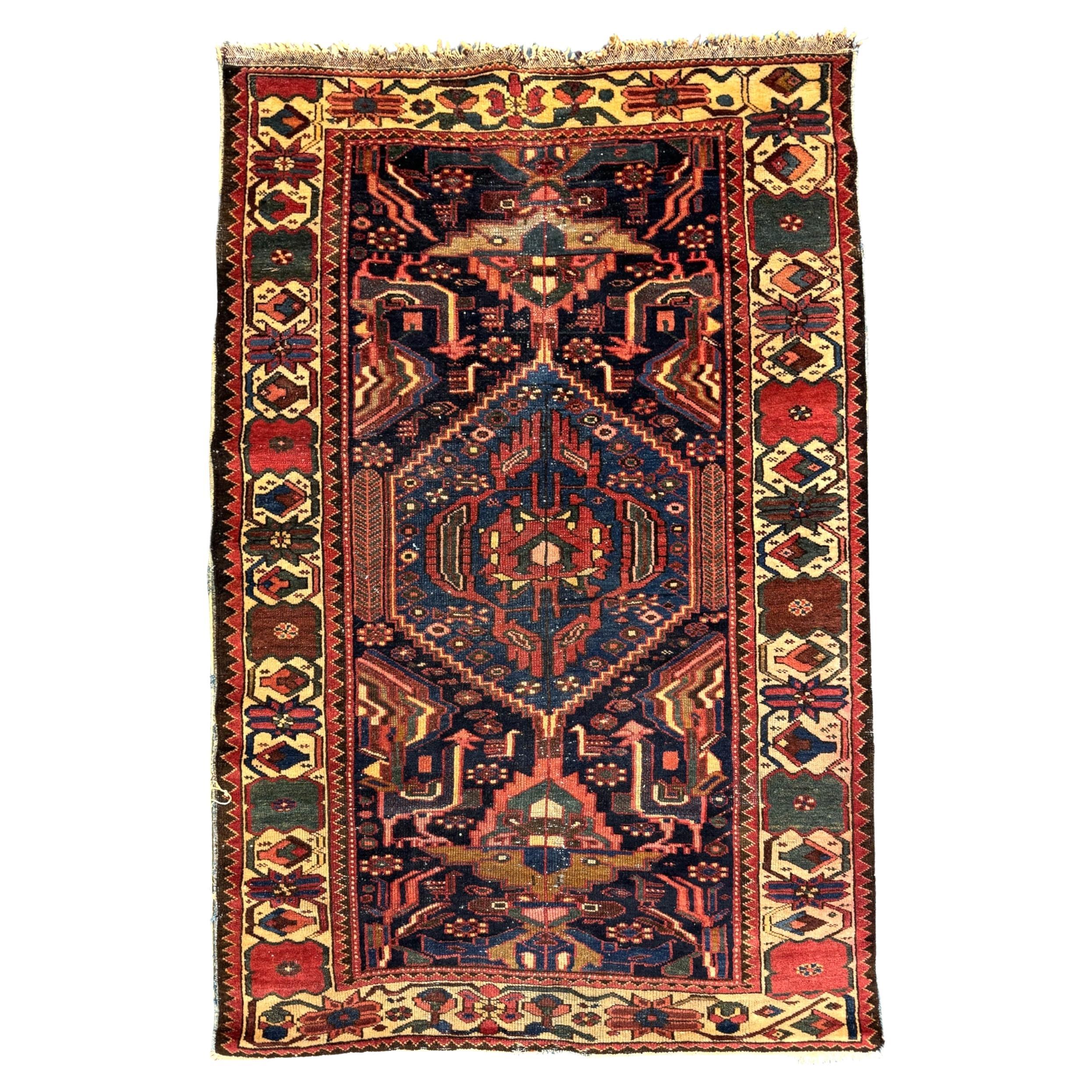 Tapis Bakhtiari, c. 1940 en vente