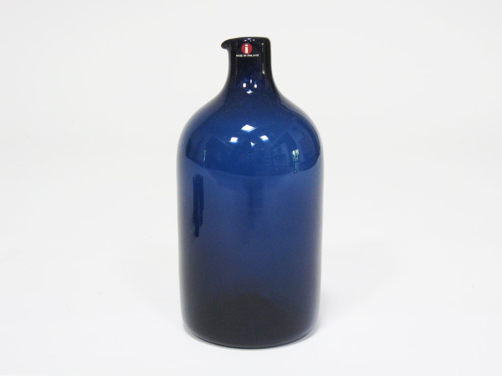 Mid-20th Century Bird Bottle and Set of I-Line Glasses by Timo Sarpaneva