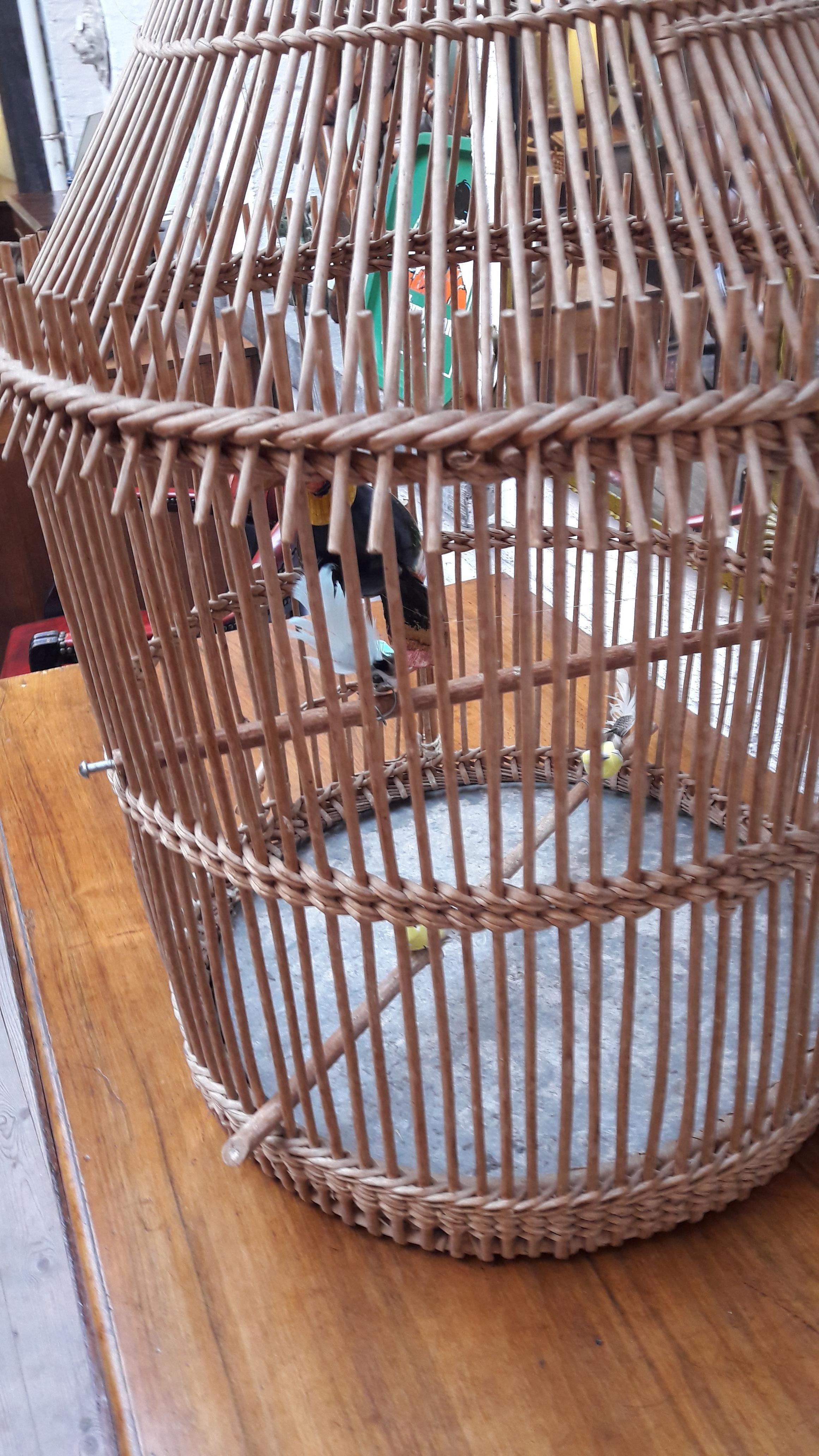 Bird Cage In Fair Condition For Sale In Antwerp, Antwerp