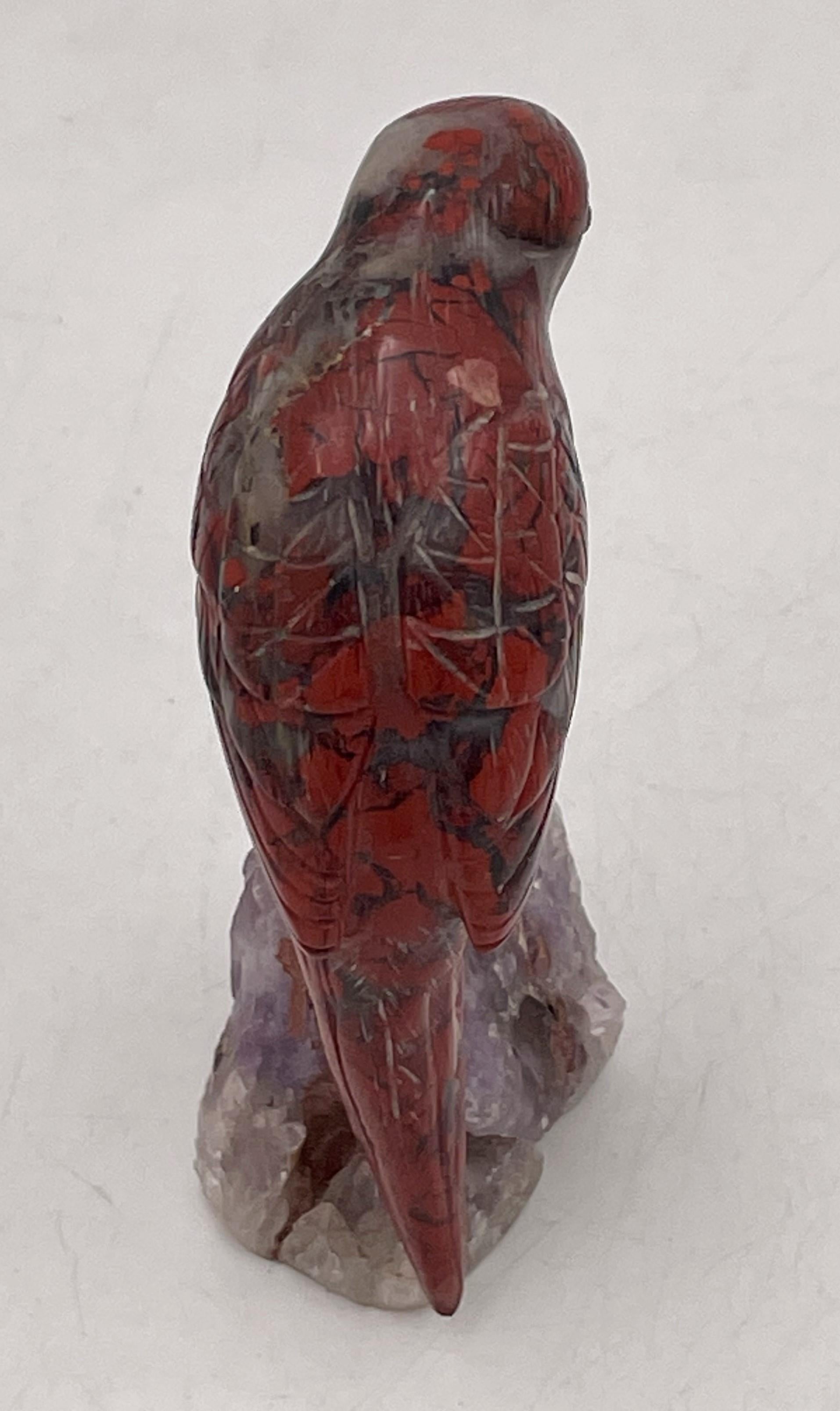 Bird Carved Stone Sculpture on Amethyst In Good Condition For Sale In New York, NY