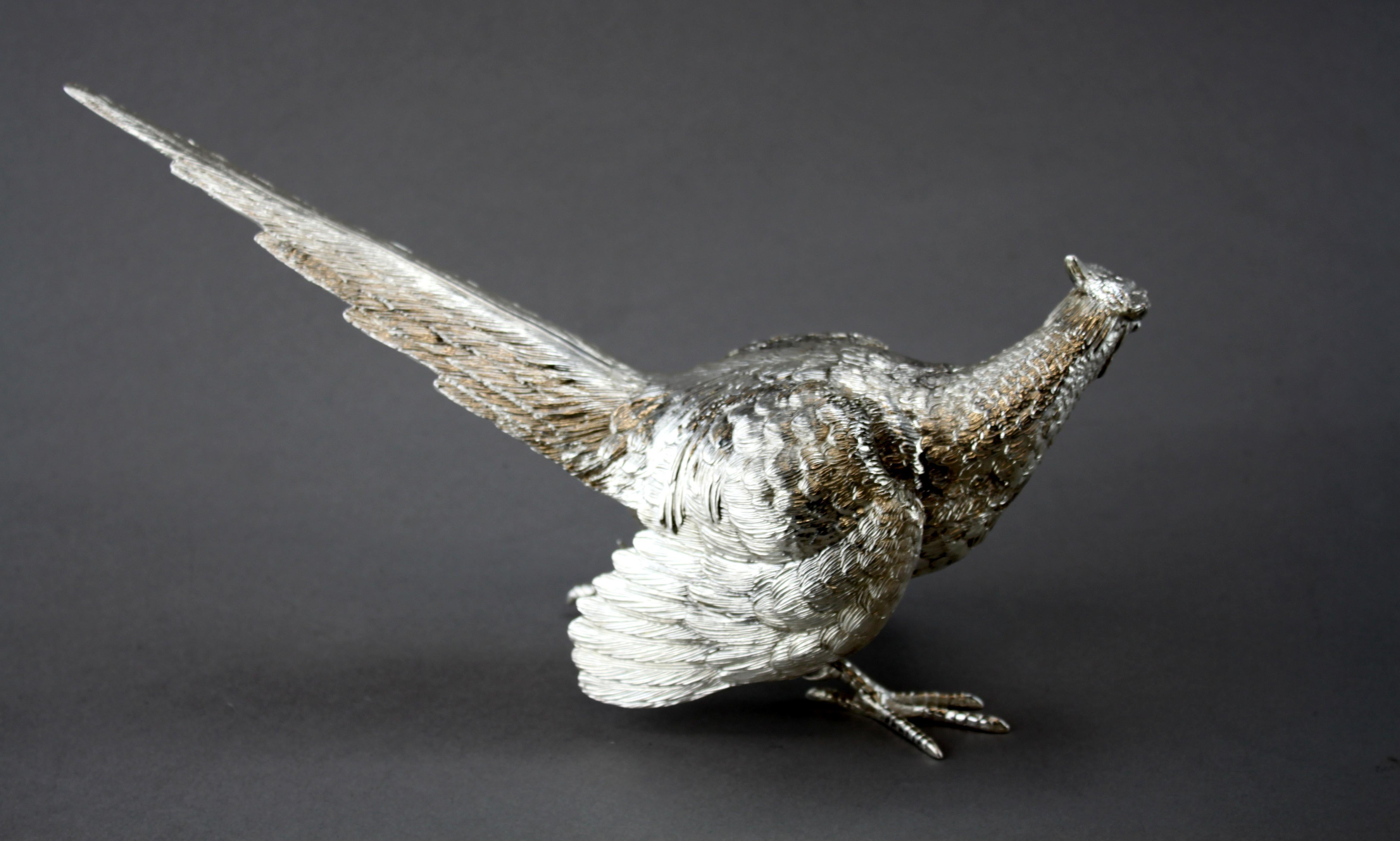 British Bird Figurine, Silver, C J Vander LTD, U.K., 2018
