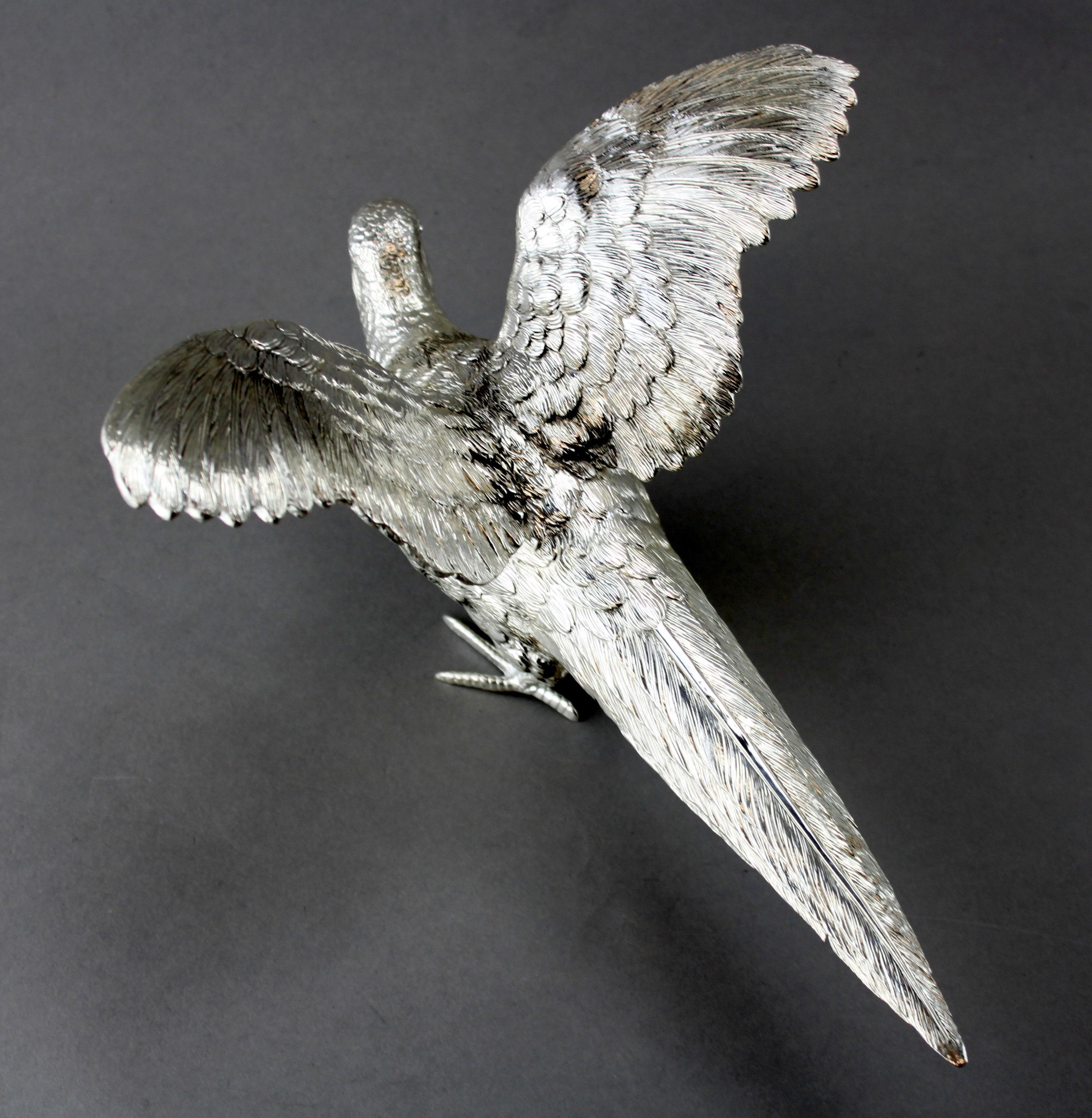 Contemporary Bird Figurine, Silver, C J Vander LTD, U.K, 2018
