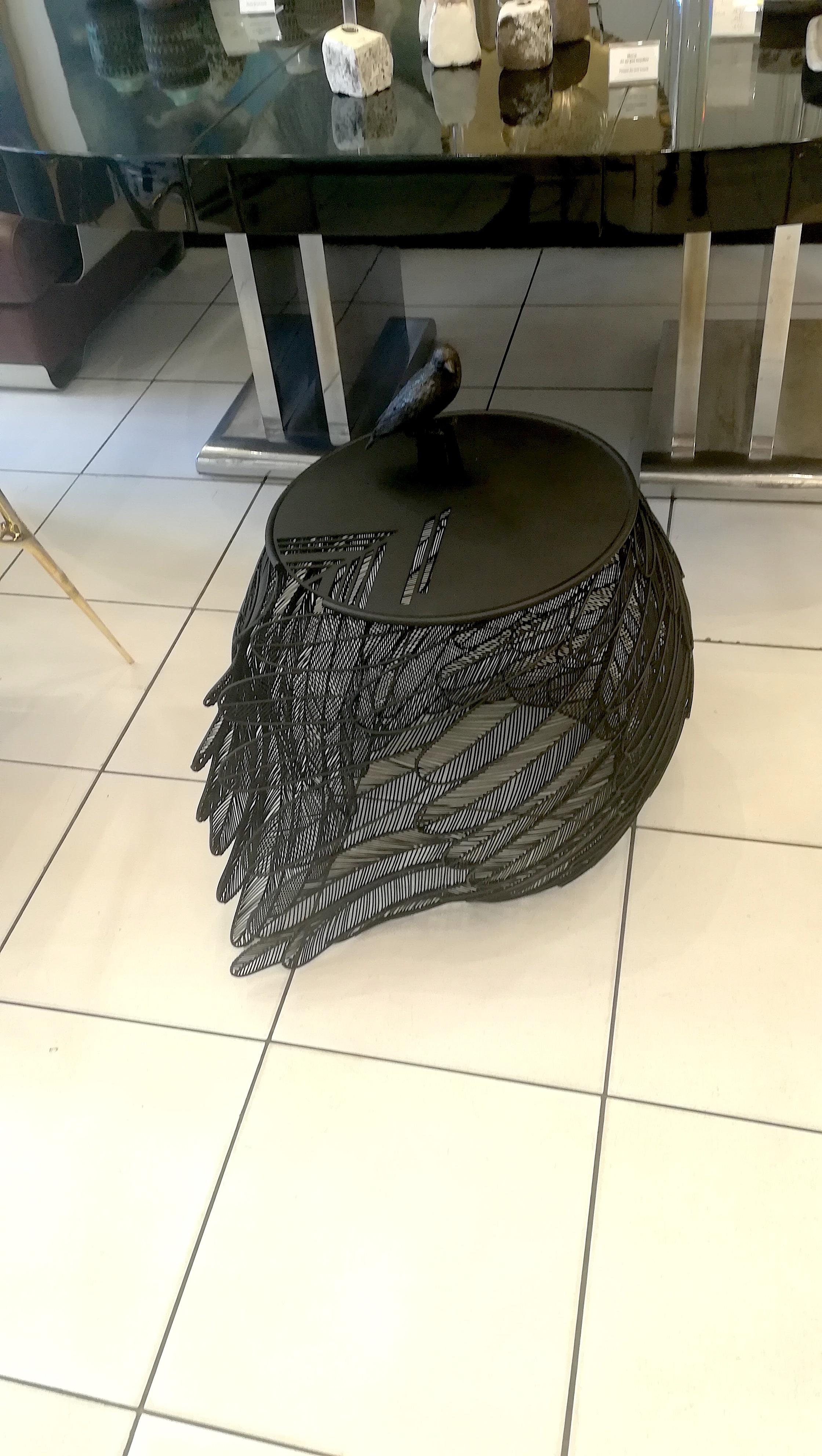 Uccello Gueridon in metallo nero in vendita 1