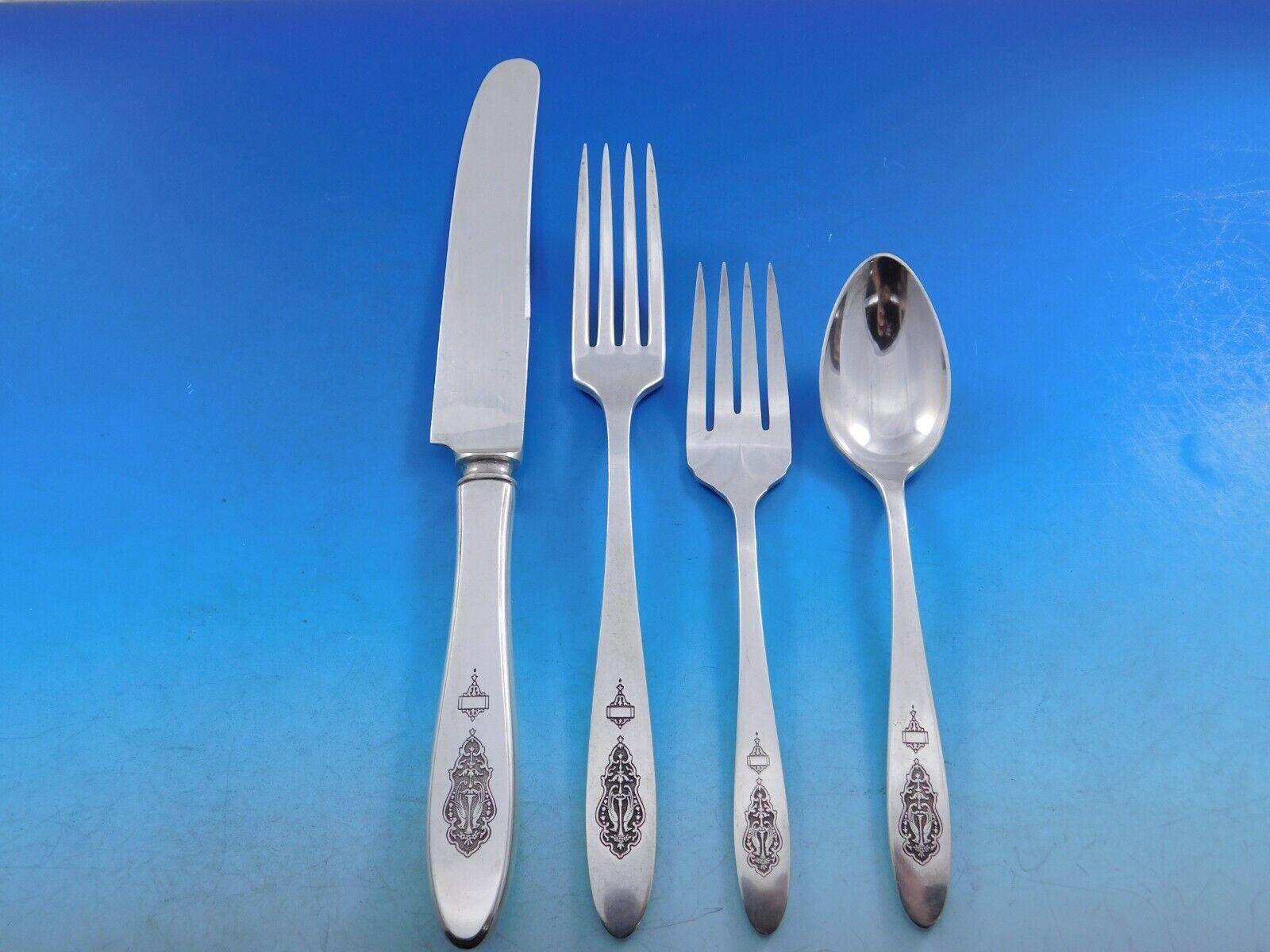 Bird of Paradise by Community Silverplate Flatware Set For 24 Service 115 pieces In Excellent Condition For Sale In Big Bend, WI