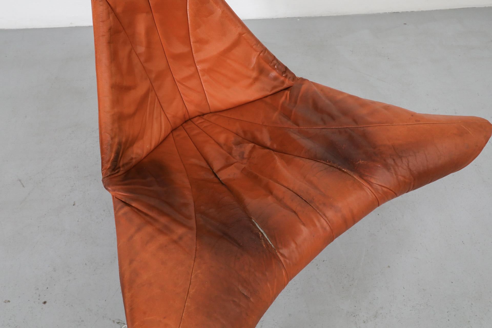 Chaise en cuir vintage 
