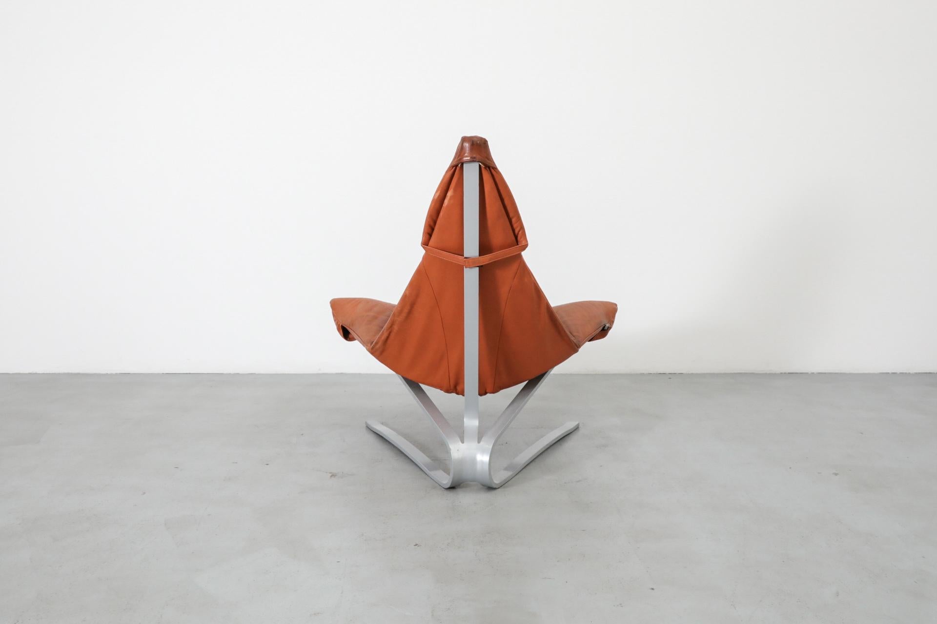 Chaise en cuir vintage 