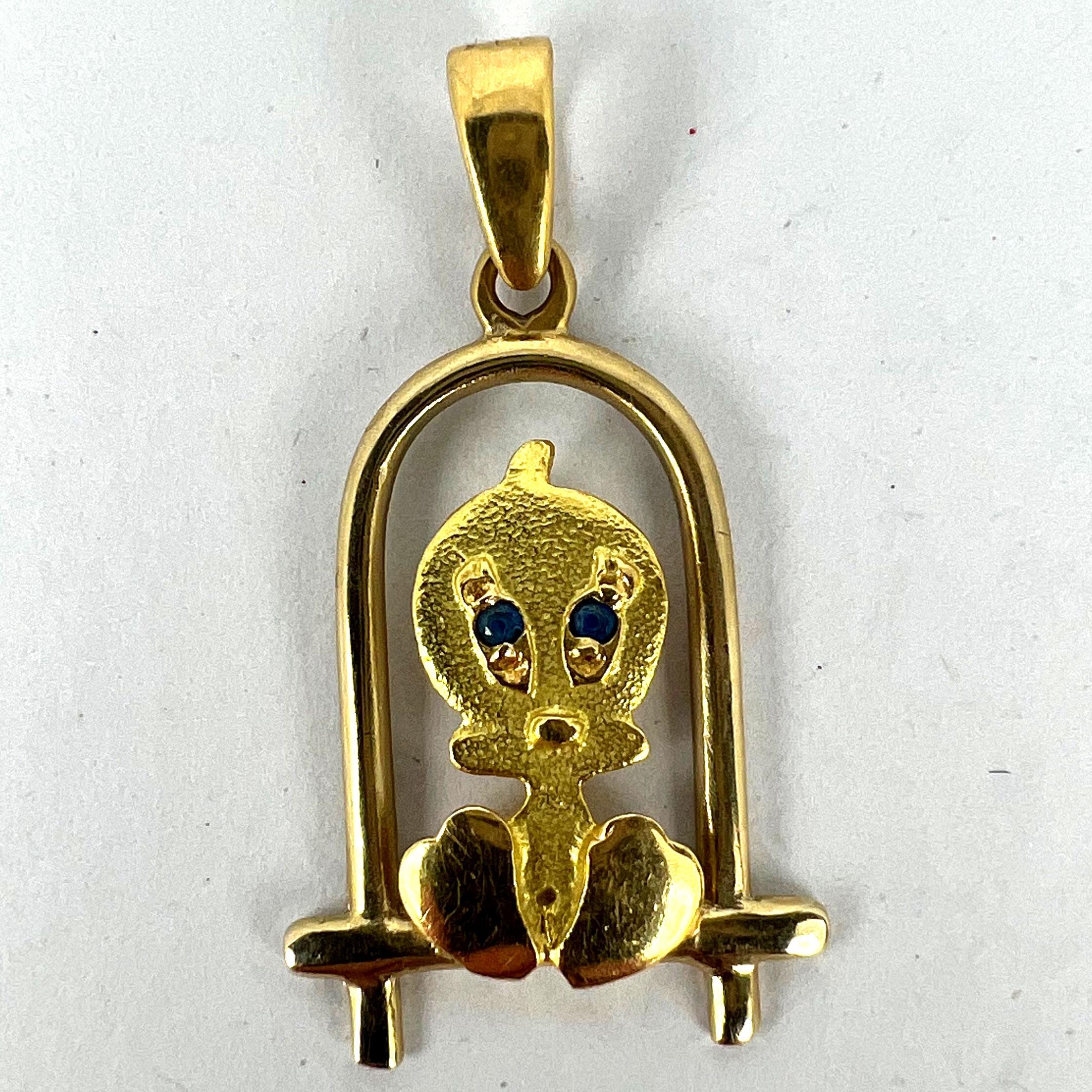 Bird on Perch Cartoon Character 18K Yellow Gold Charm Pendant For Sale 7