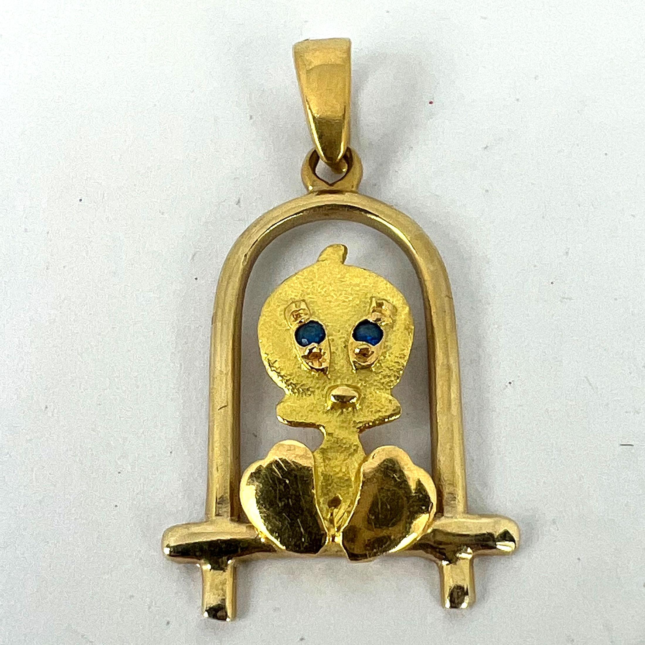 Bird on Perch Cartoon Character 18K Yellow Gold Charm Pendant For Sale 8