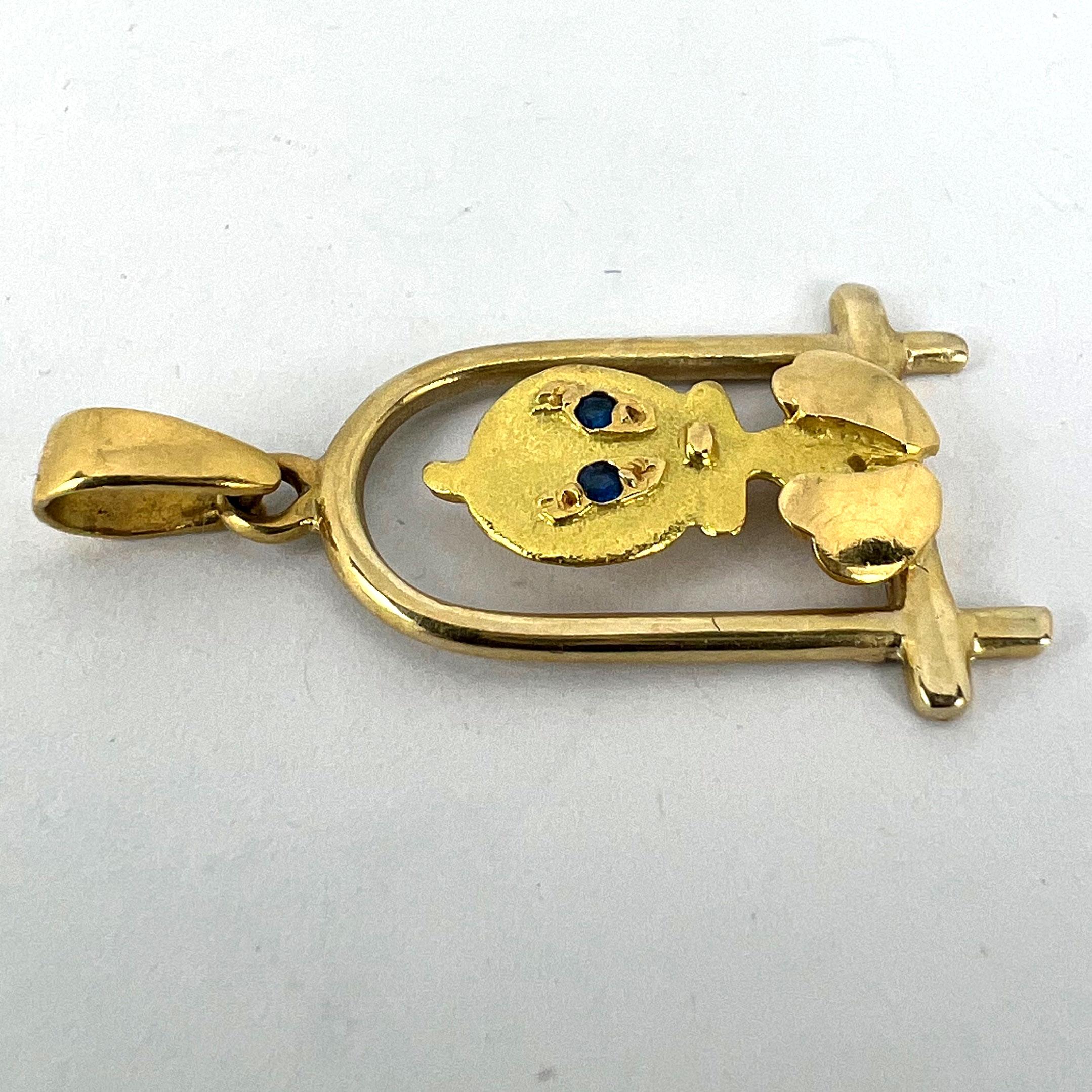 Bird on Perch Cartoon Character 18K Yellow Gold Charm Pendant For Sale 10