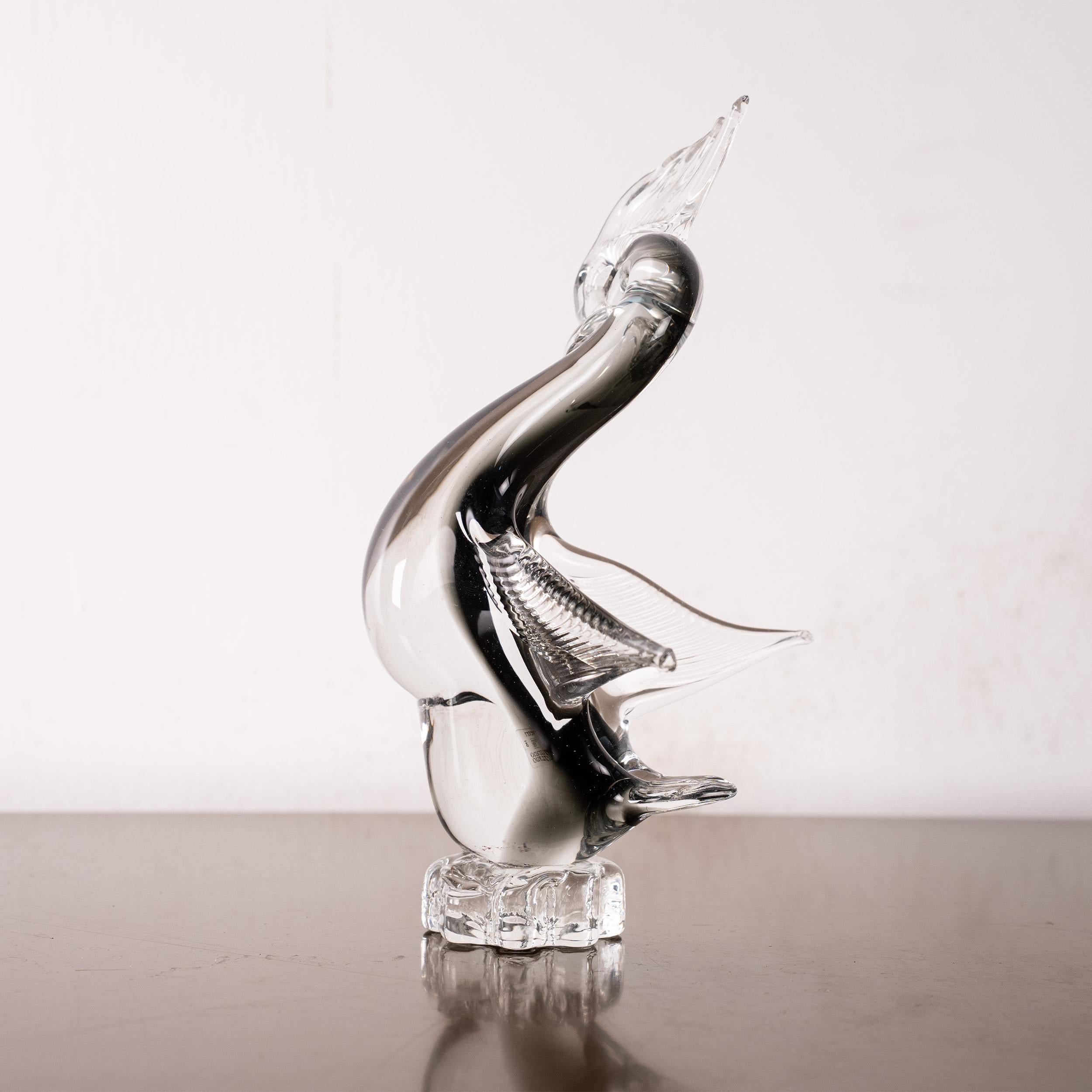 Bird Sculpture in Grey and Crystal Murano glass, Italy in stock In Good Condition For Sale In Venezia, IT
