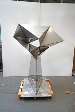 Uccello scultura in acciaio inossidabile saldato e lucidato a specchio di Julian Mayor