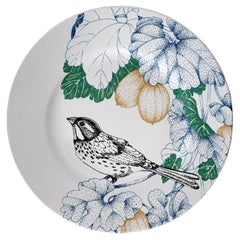 Bird Song, piatto da pane in porcellana contemporanea con uccelli e fiori