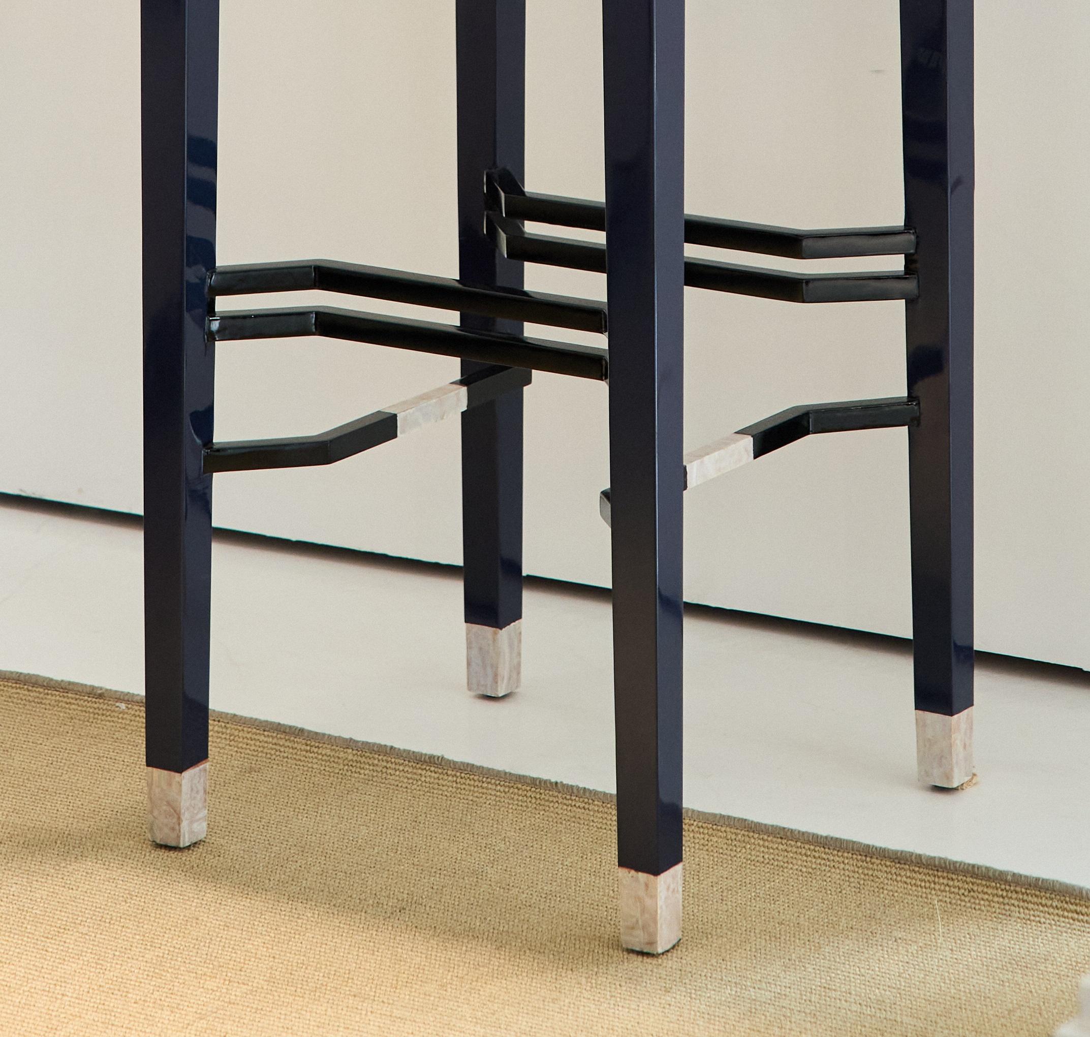 XXIe siècle et contemporain Lampadaire Birdcage en palissandre noir, tissu Shell & Linen Sheer par Artempo en vente