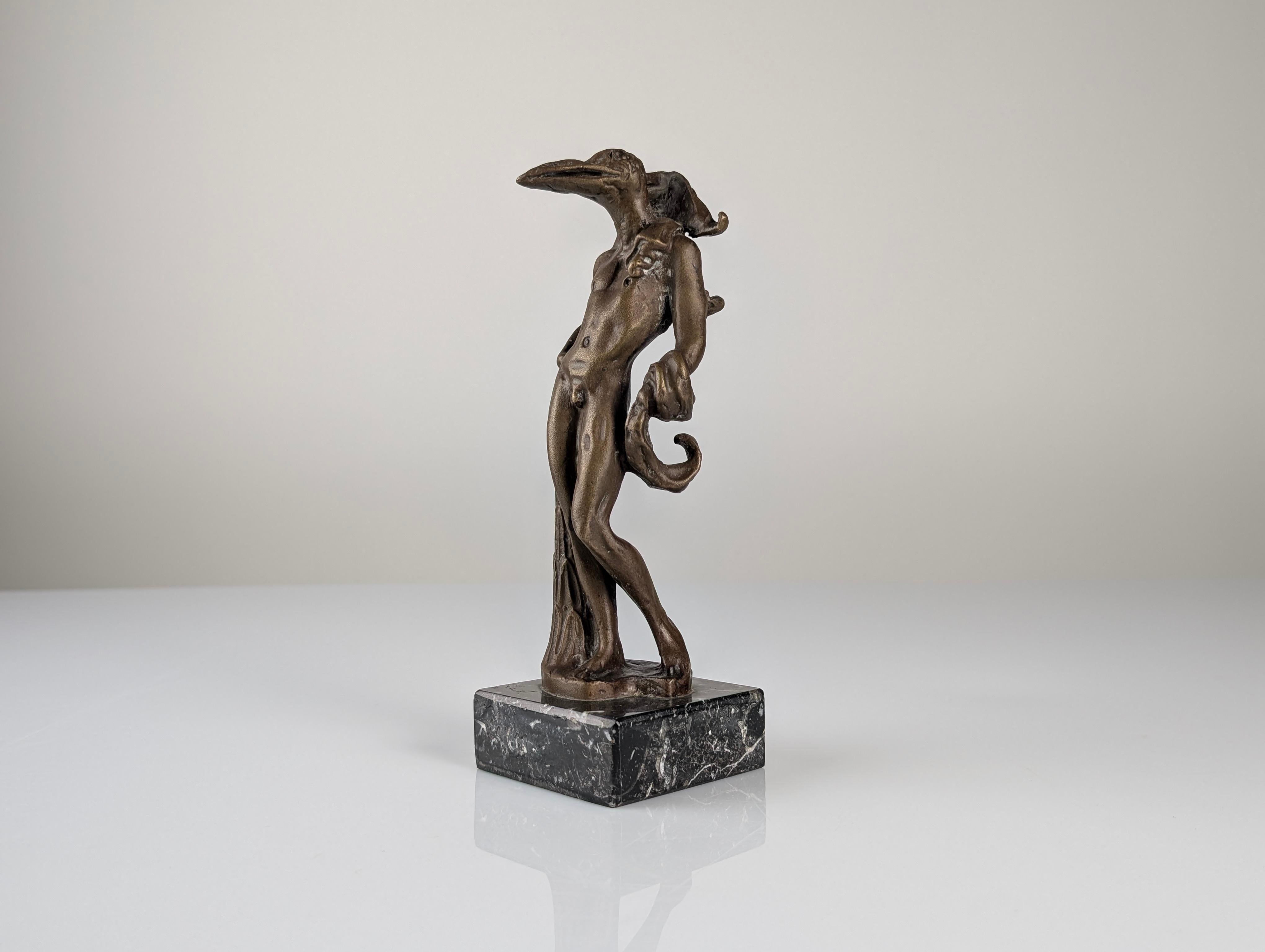 Escultura de bronce 