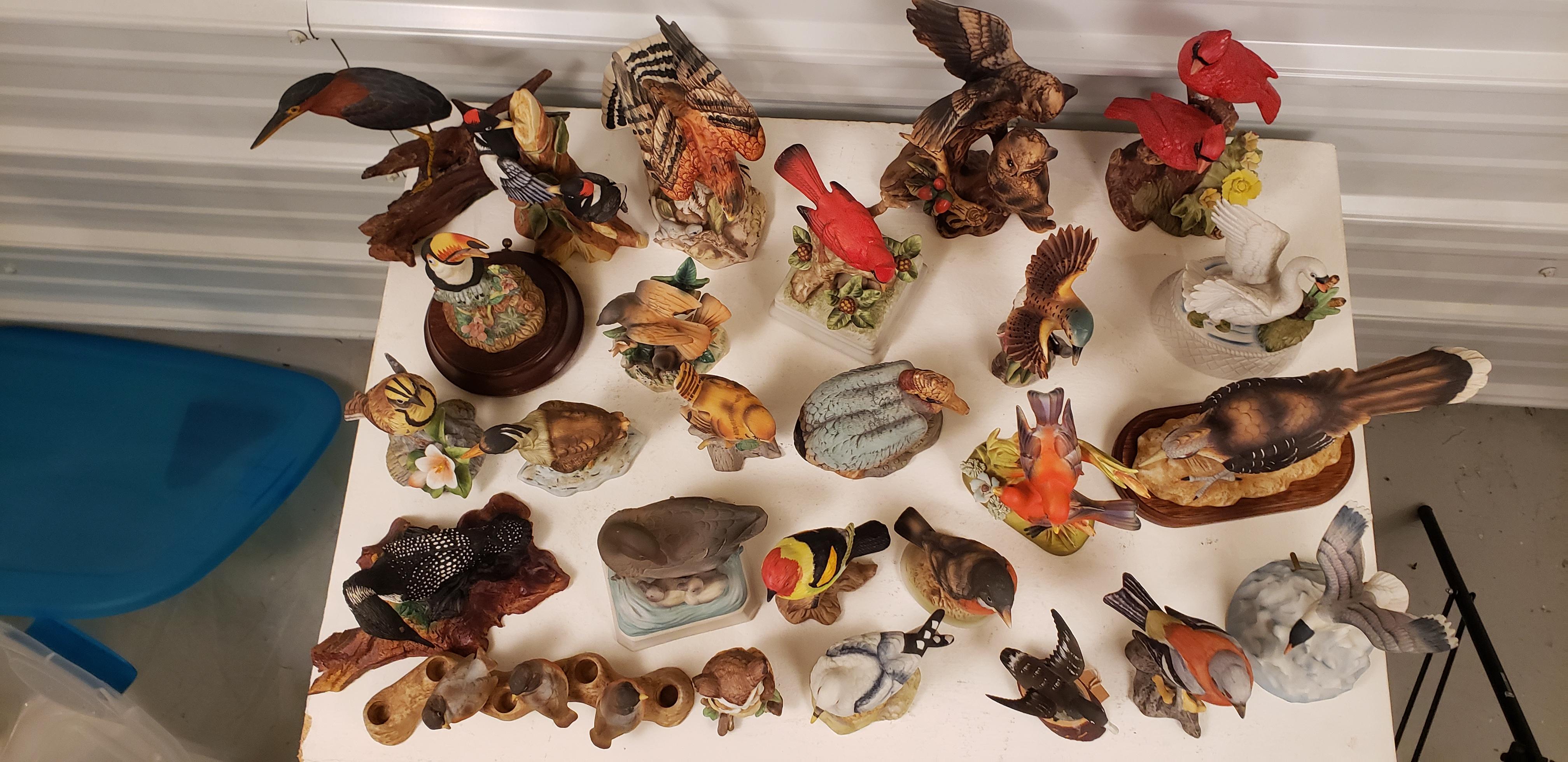 20th Century Birds a Collection of 25 Bird Figures and Music Boxes For Sale