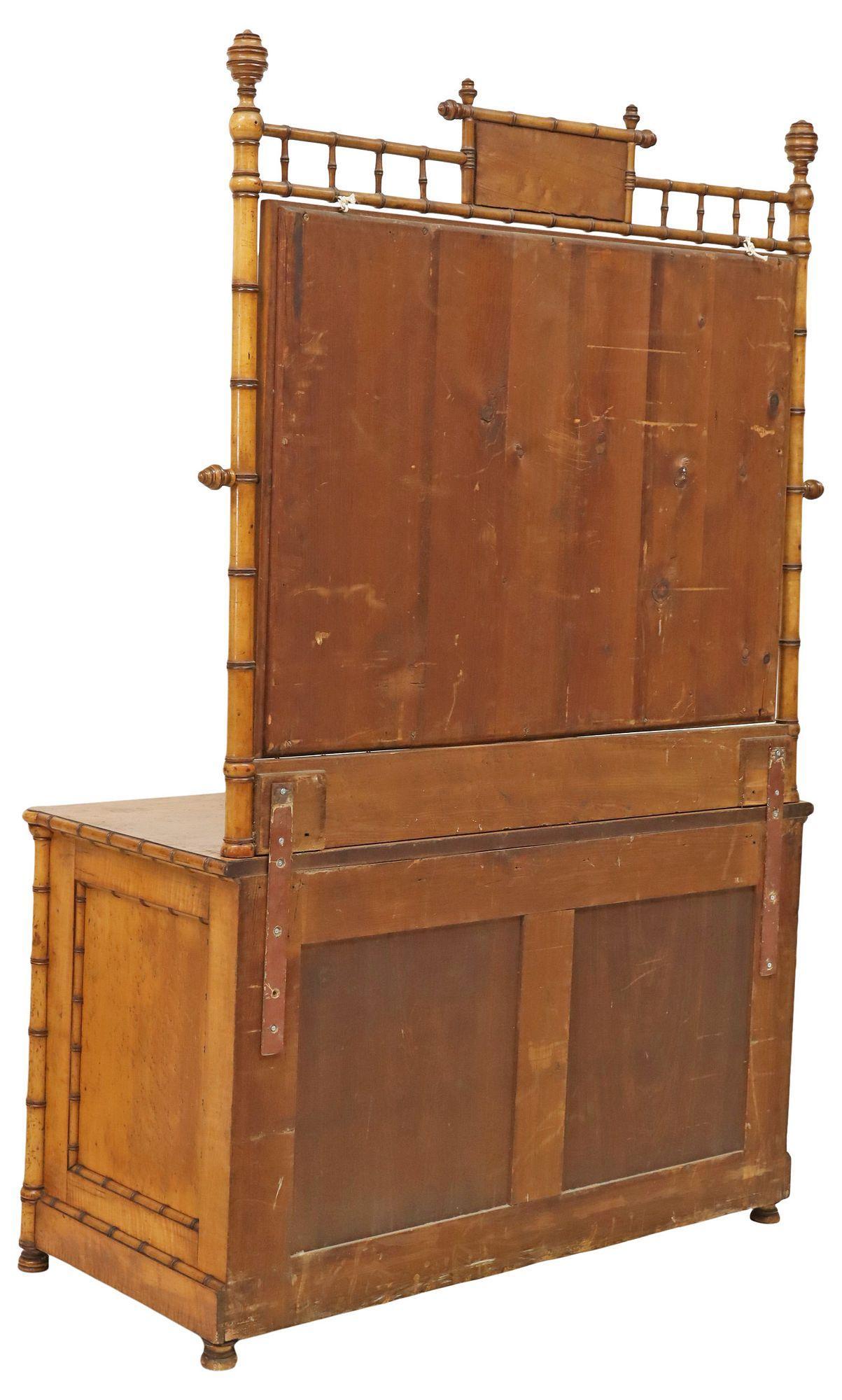 Bird's Eye Maple and Faux Bamboo Dresser/Commode in vendita 3