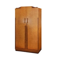 Ensemble de chambre à coucher Art déco en érable piqué par Caplans Cabinets Coiffeuse