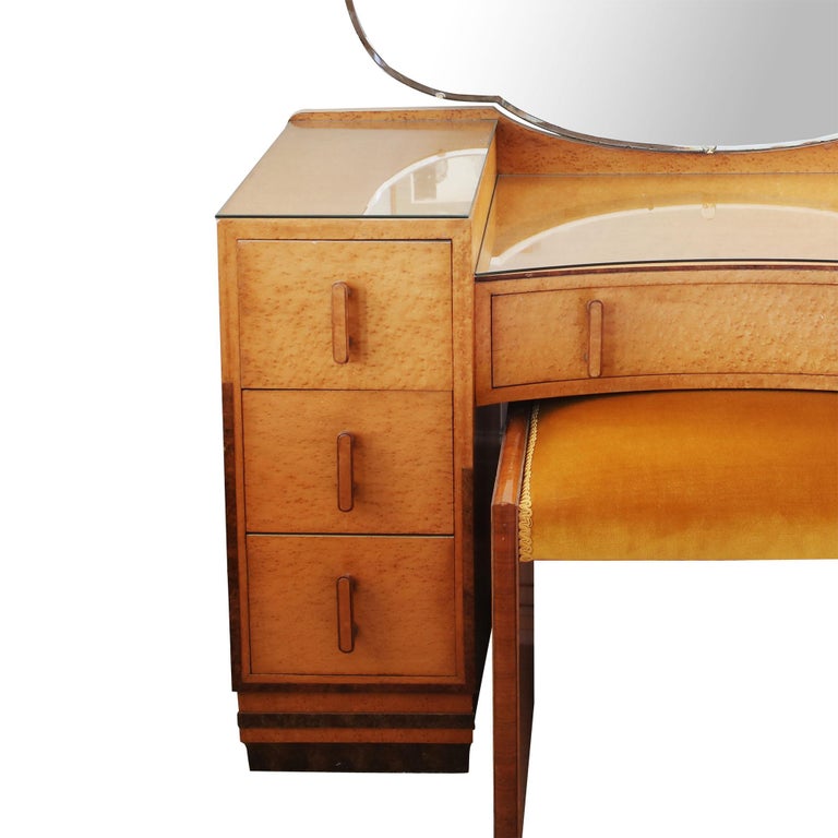 Birds Eye Maple Art Deco Bedroom Suite by Caplans Cabinets Dressing Table at 1stDibs