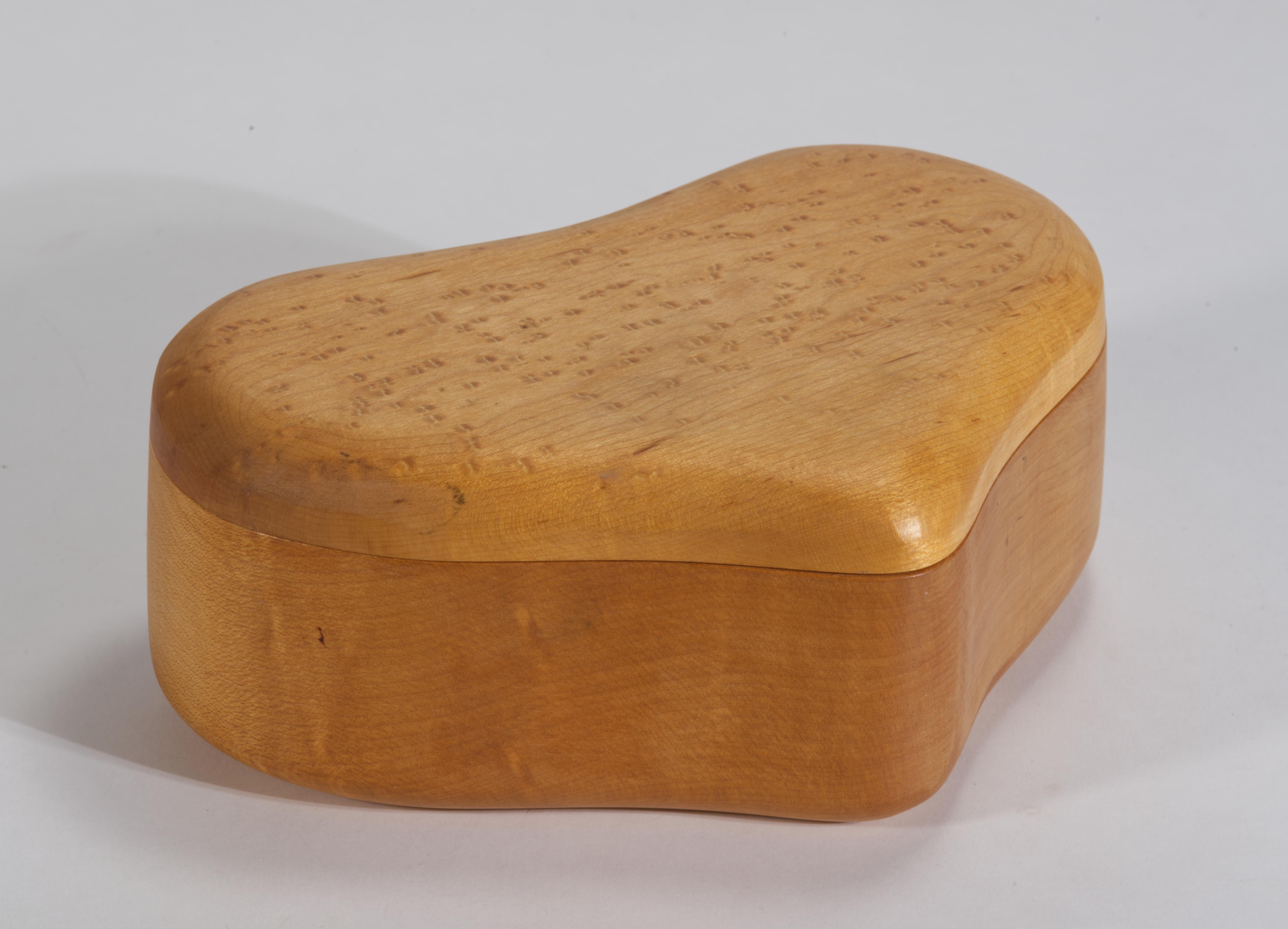Hand-Carved Birds Eye Maple Carved Box with Lid, American Studio Craft For Sale