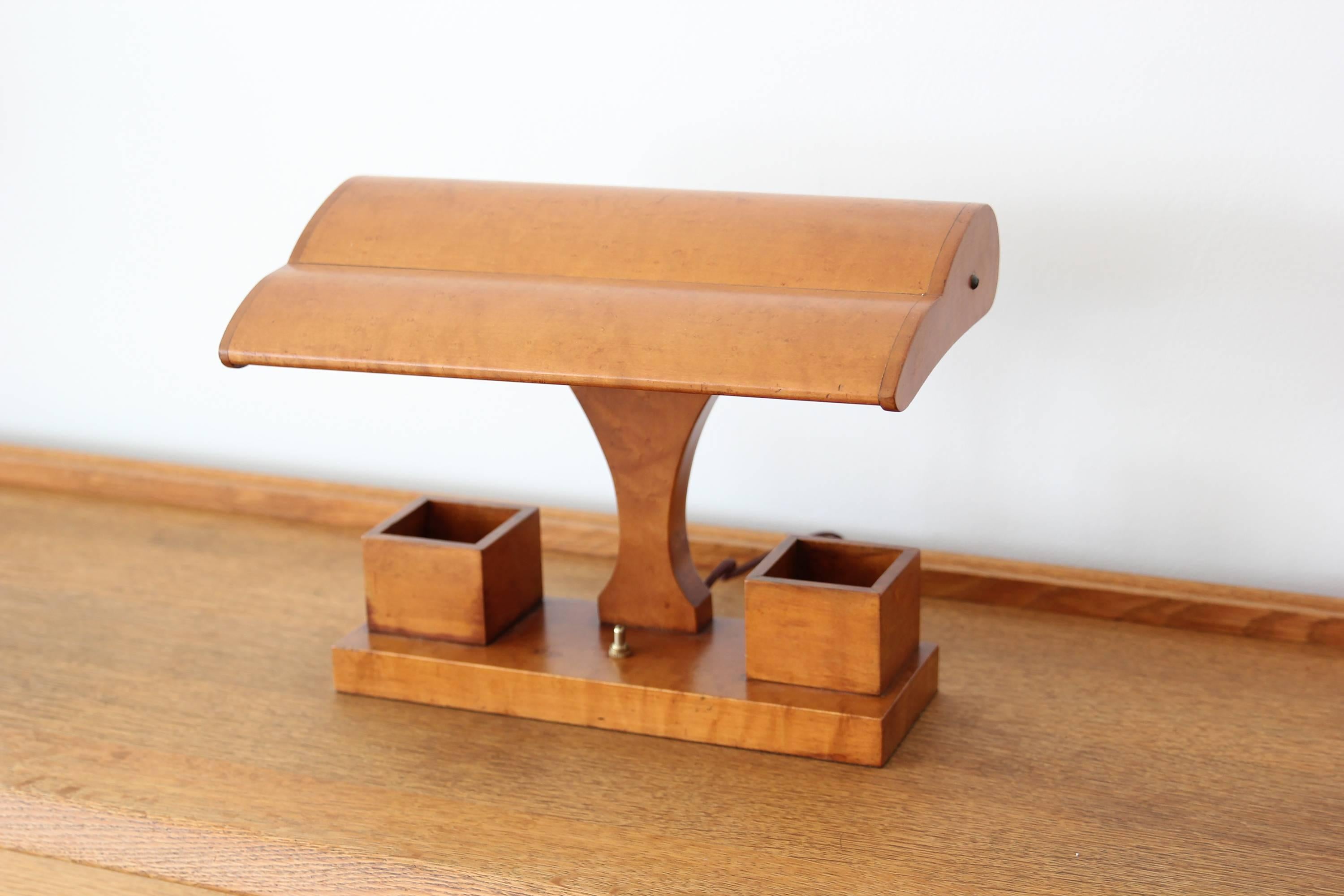 Bird's-Eye Maple Desk Light In Good Condition In Beverly Hills, CA