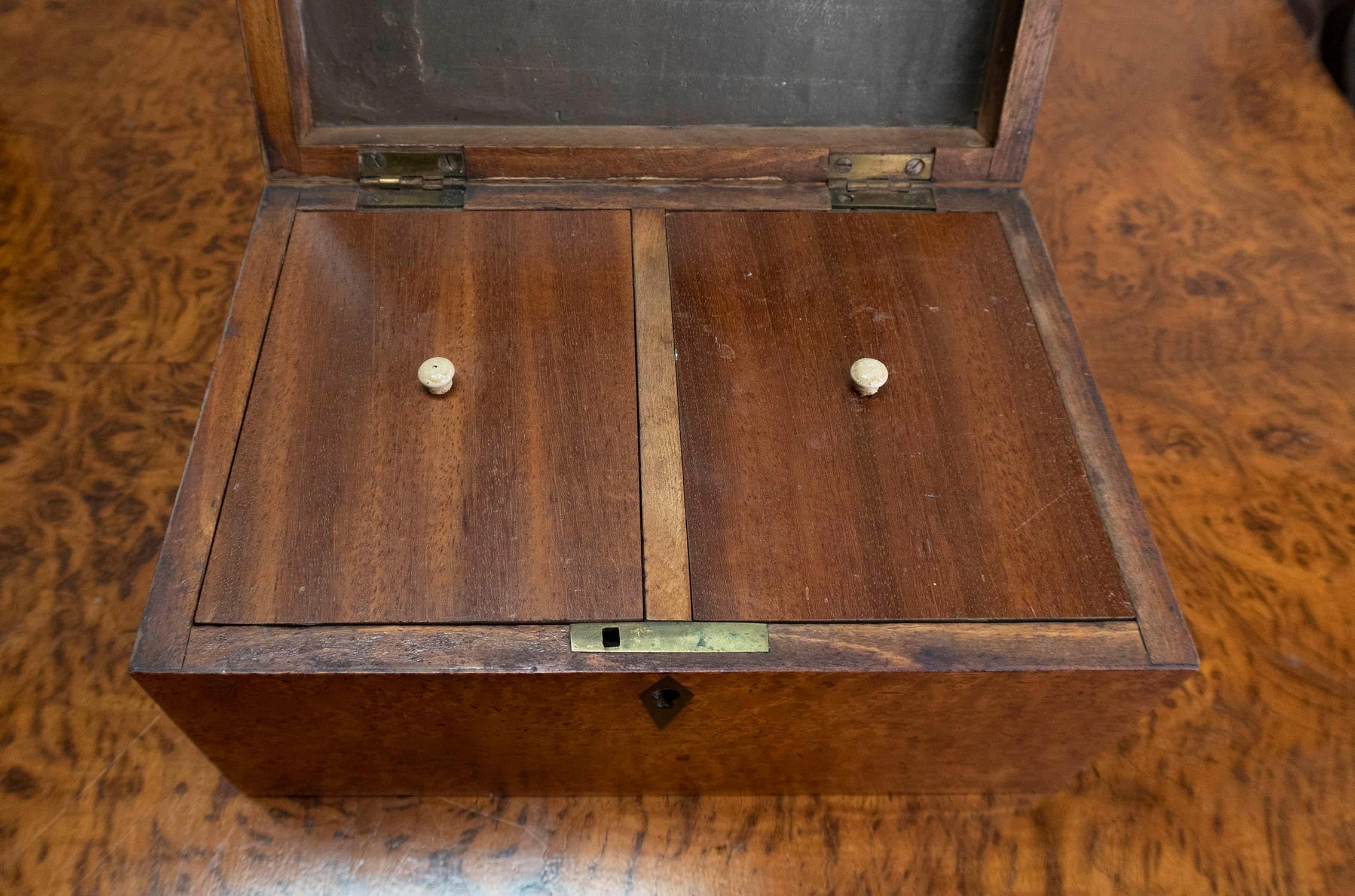 Birds Eye Maple Tea Caddy. English, Early 19th Century For Sale 1