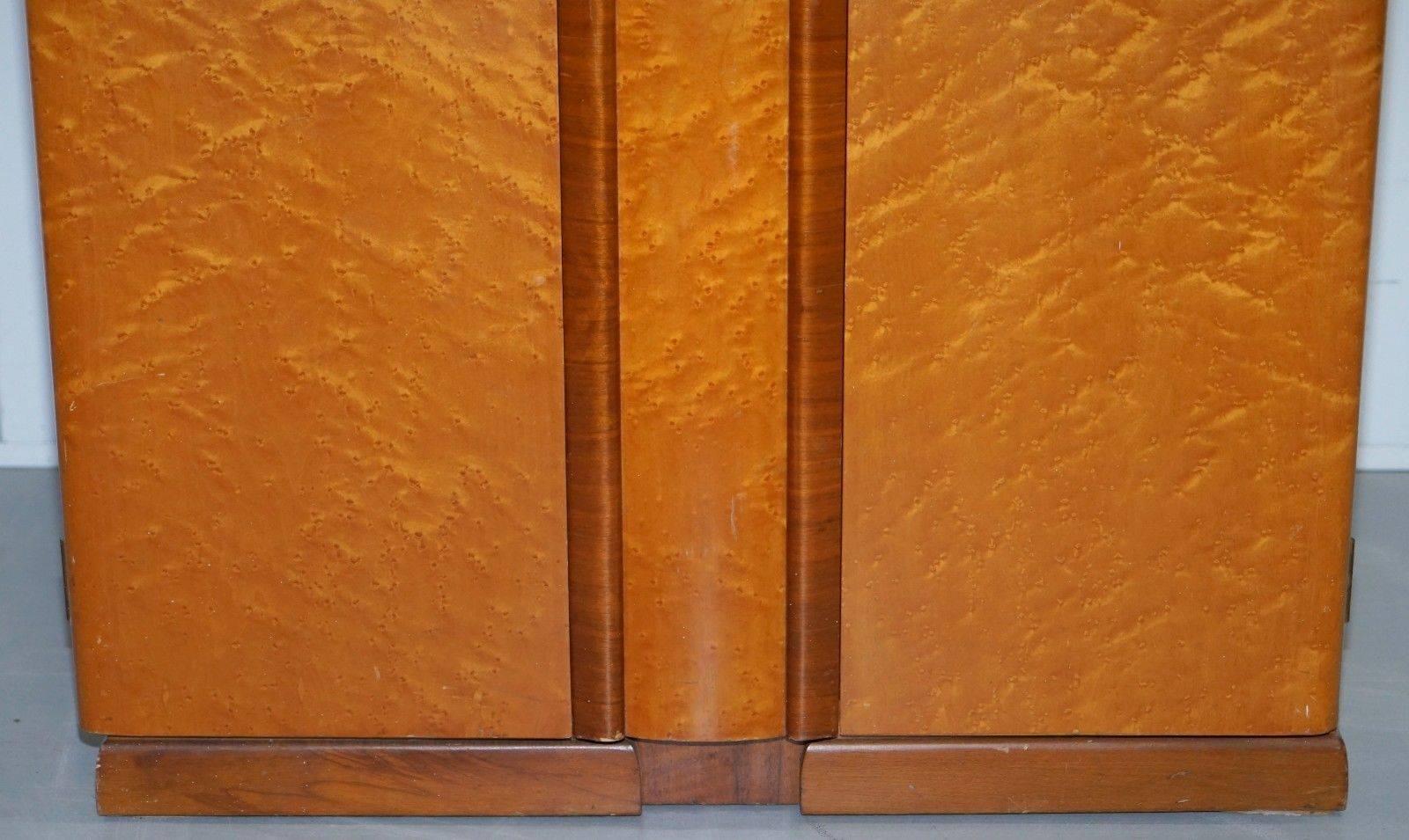 Bird's-Eye Maple Tudor Rose Art Deco Wardrobe Part of a Suite, circa 1925 1