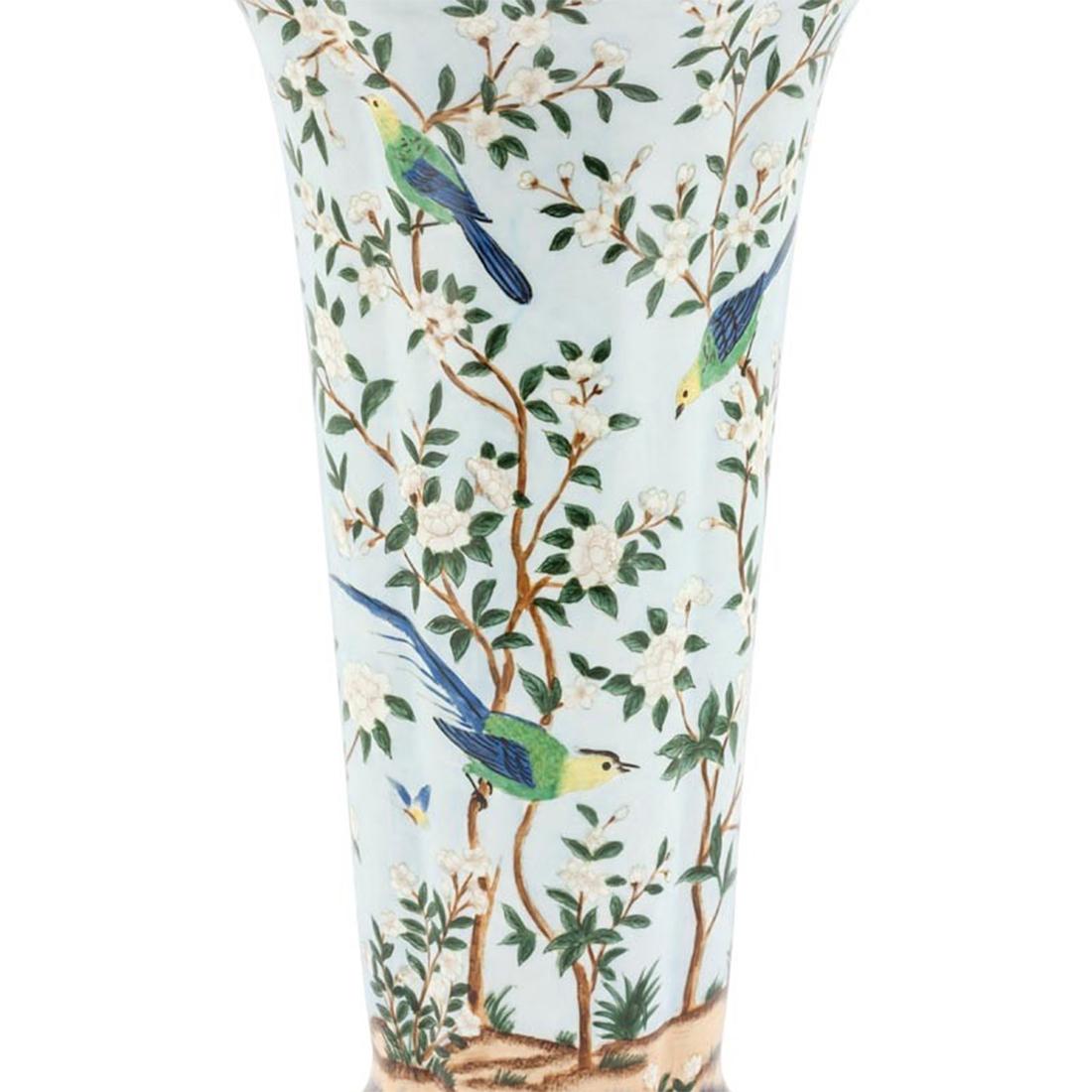Italiano Vaso in porcellana Birds con bronzo in vendita