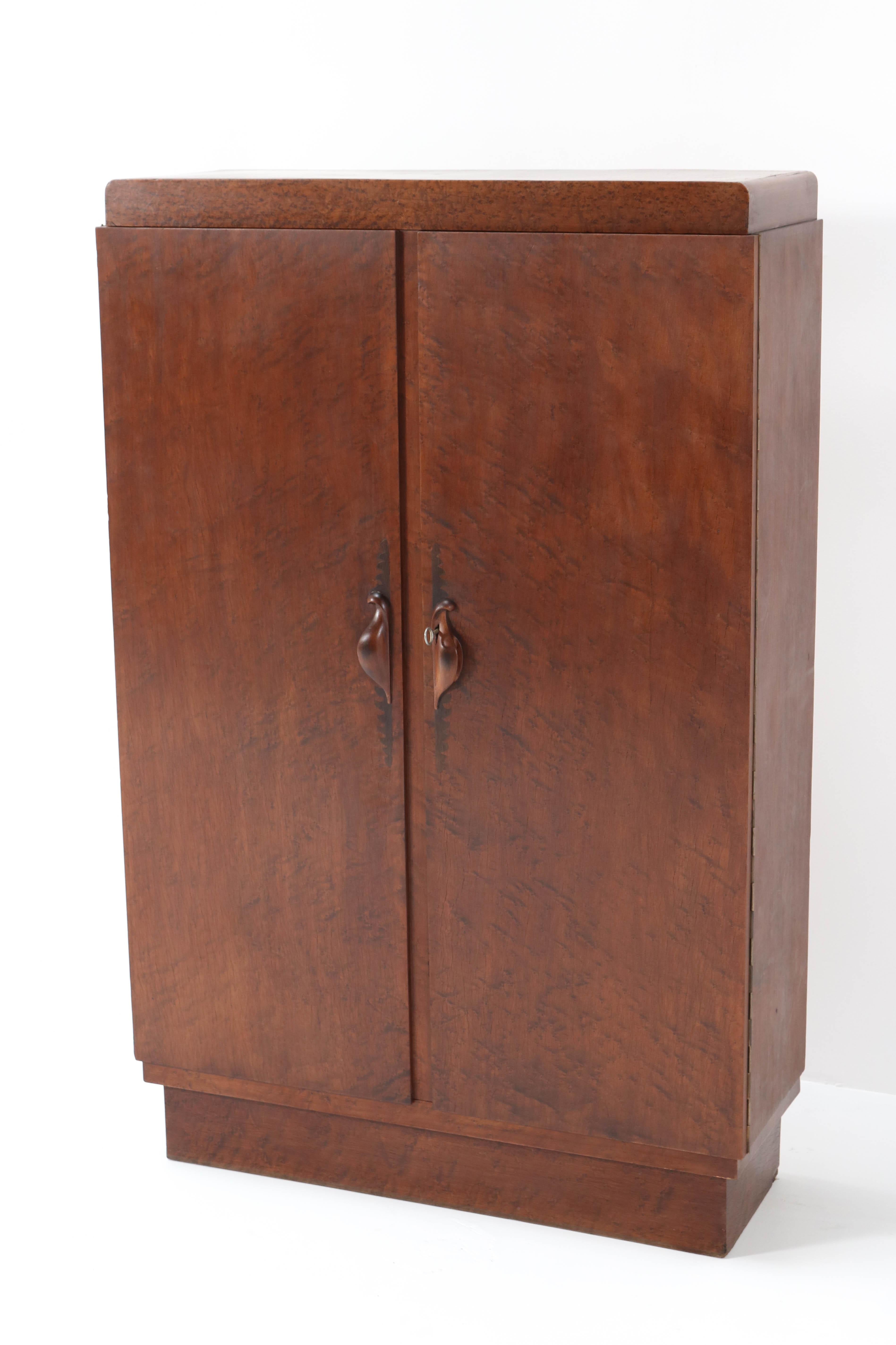Early 20th Century Birdseye Maple Art Deco Amsterdam School Cabinet by 't Woonhuys Amsterdam, 1920s For Sale