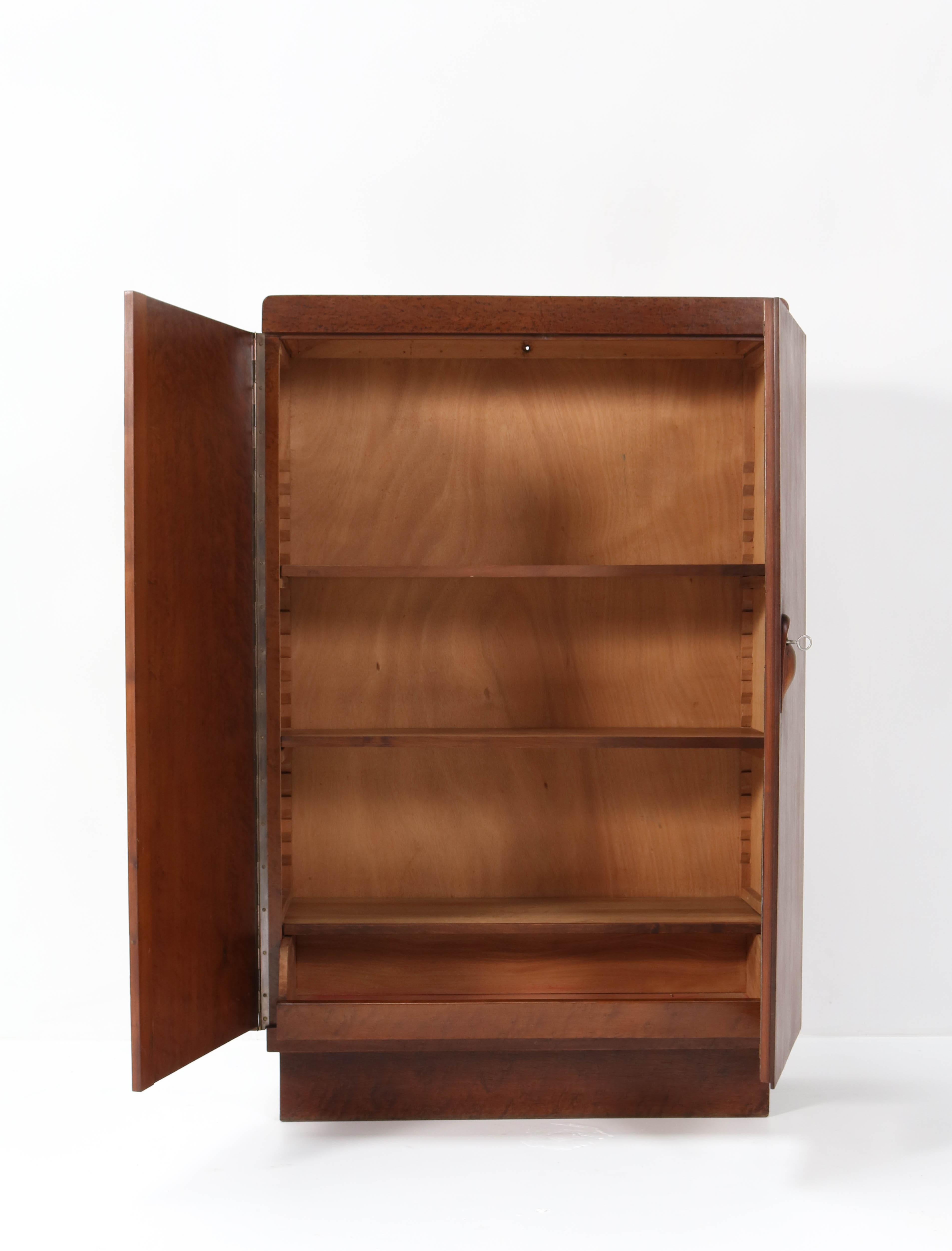 Birdseye Maple Art Deco Amsterdam School Cabinet by 't Woonhuys Amsterdam, 1920s For Sale 2