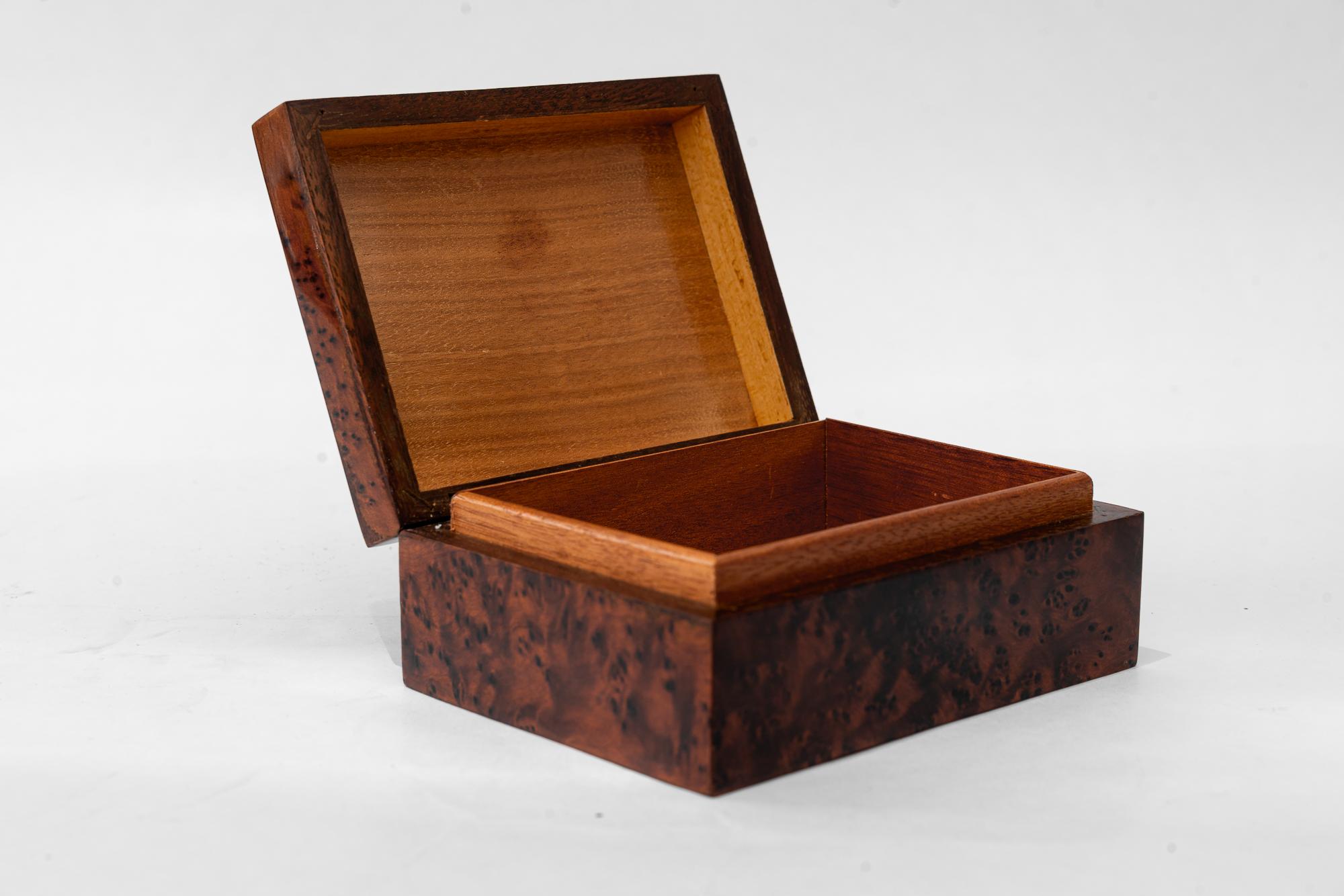 Wood Birdseye wood box with inlays on the edges vienna around 1920s For Sale