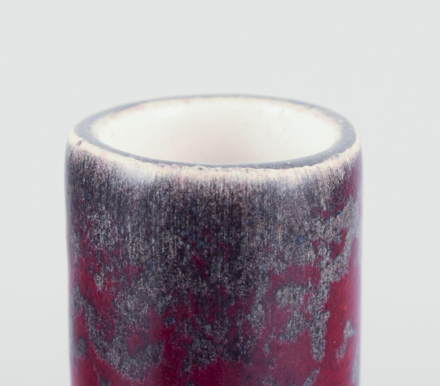 Birger Åström, Swedish ceramicist. Unique ceramic vase. Organic shape In Excellent Condition For Sale In København, Copenhagen