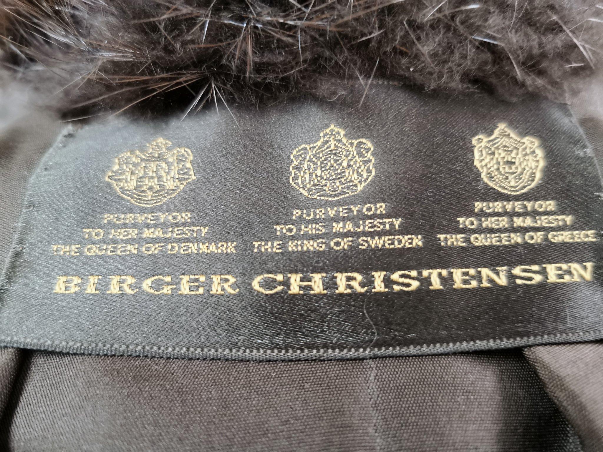 Brand new Birger christensen beaver fur coat size 14 For Sale 1