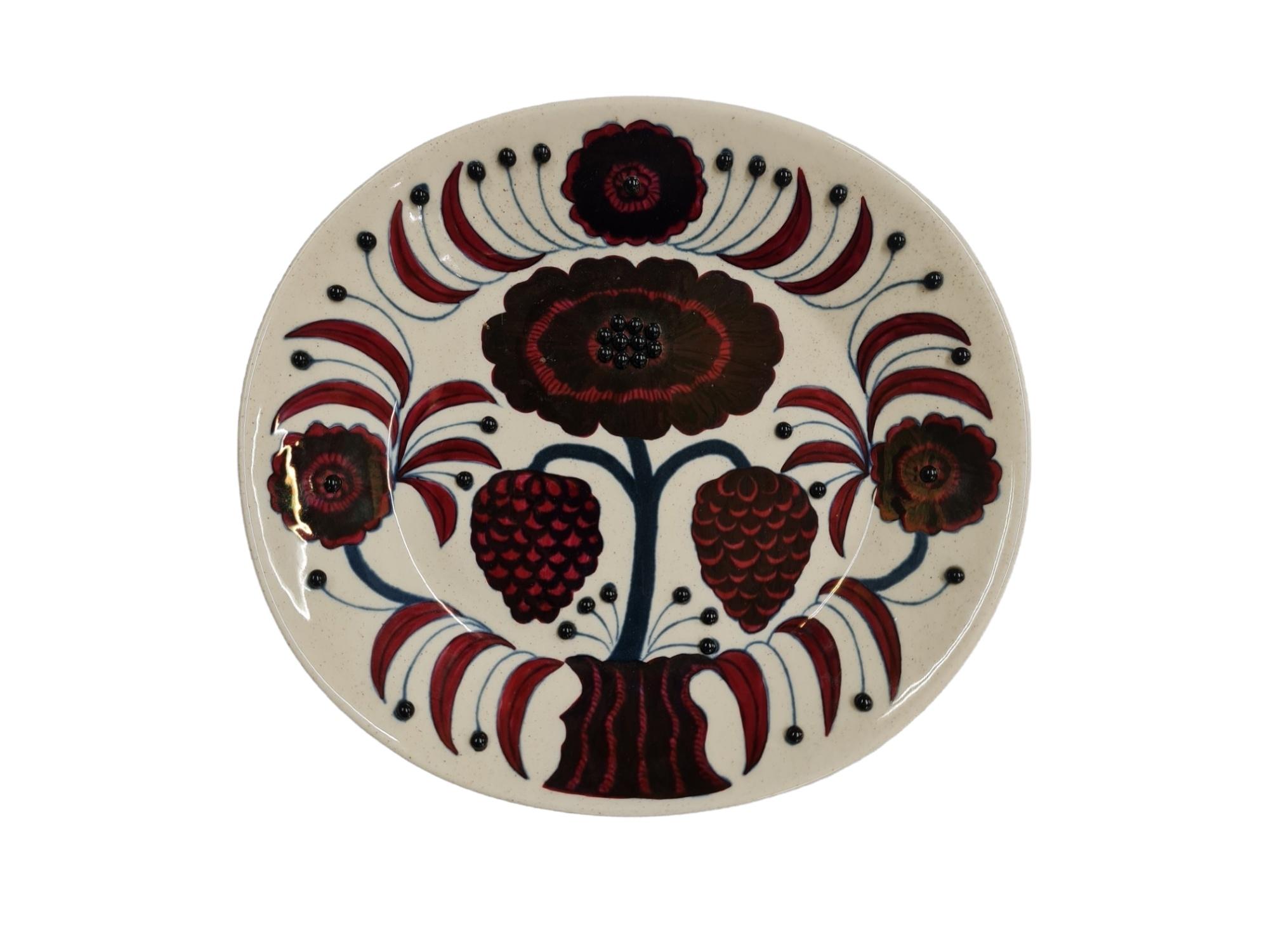 Birger Kaipiainen Decorative Ceramic Dish, Arabia 1