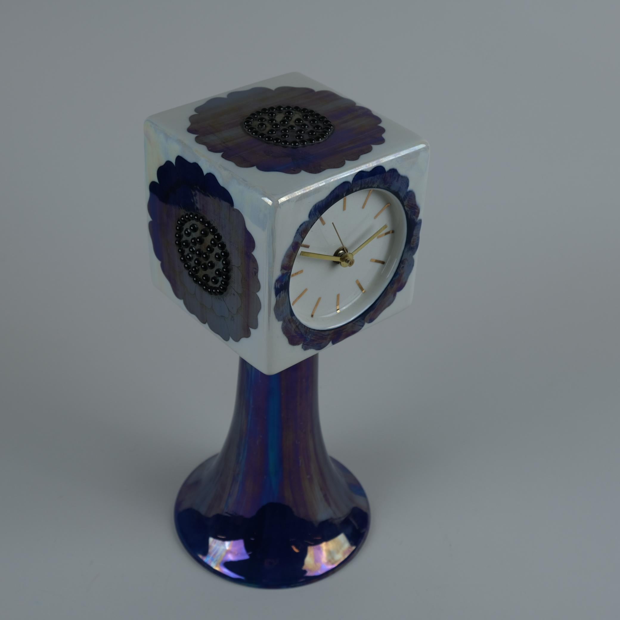 Scandinavian Modern Birger Kaipiainen Decorative Ceramic Table Clock, Flower and Beeds, Arabia 1970s For Sale