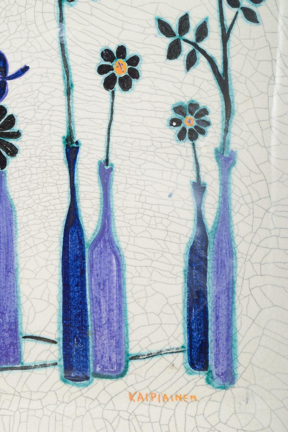 Birger Kaipiainen für Arabia. Große quadratische Keramikschale mit Blumendekor. (Skandinavische Moderne) im Angebot