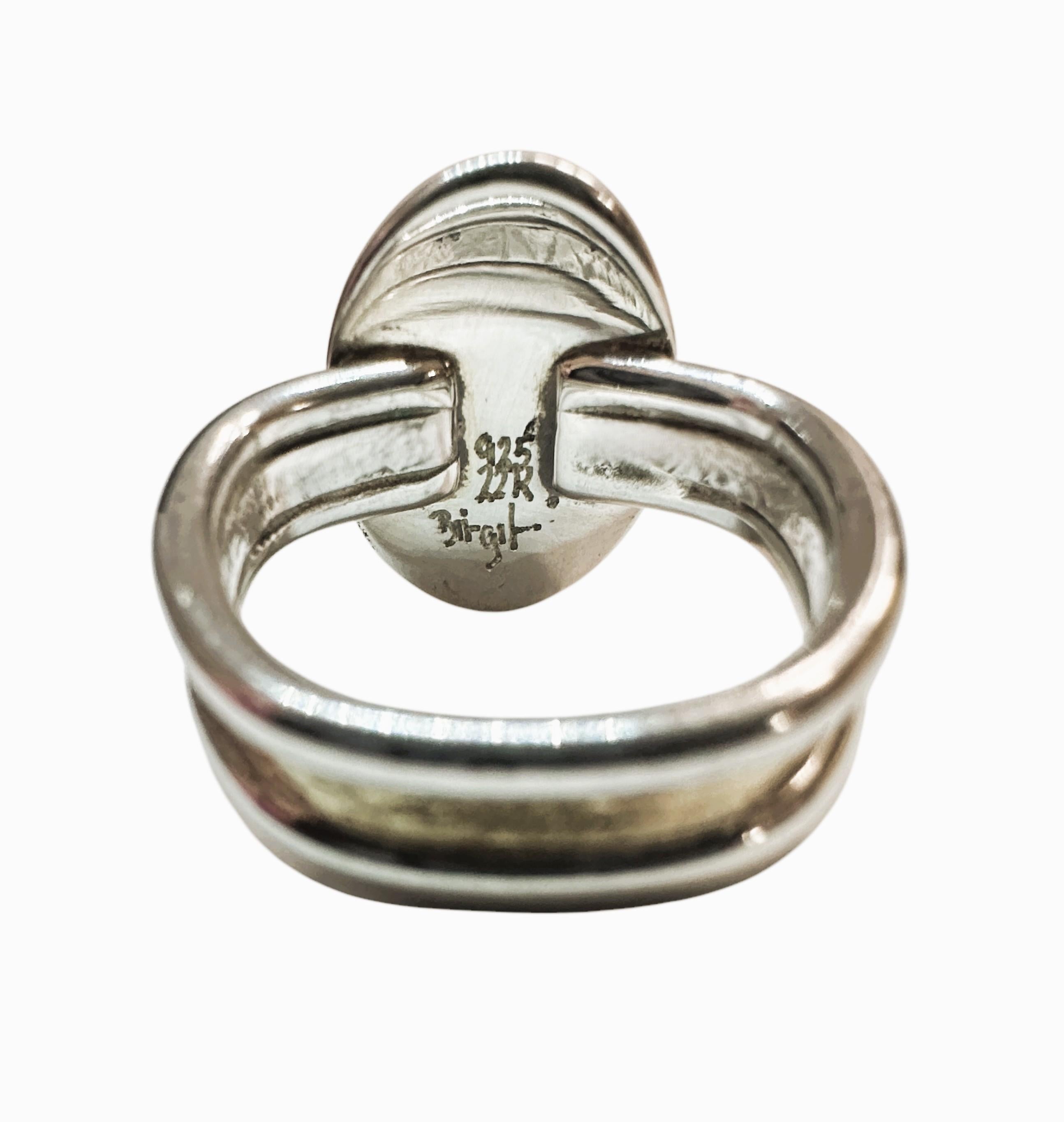 Art Deco Designer Birgit Kupke-Peyla 22 ct Yellow Gold & Sterling Greenish Moonstone Ring For Sale