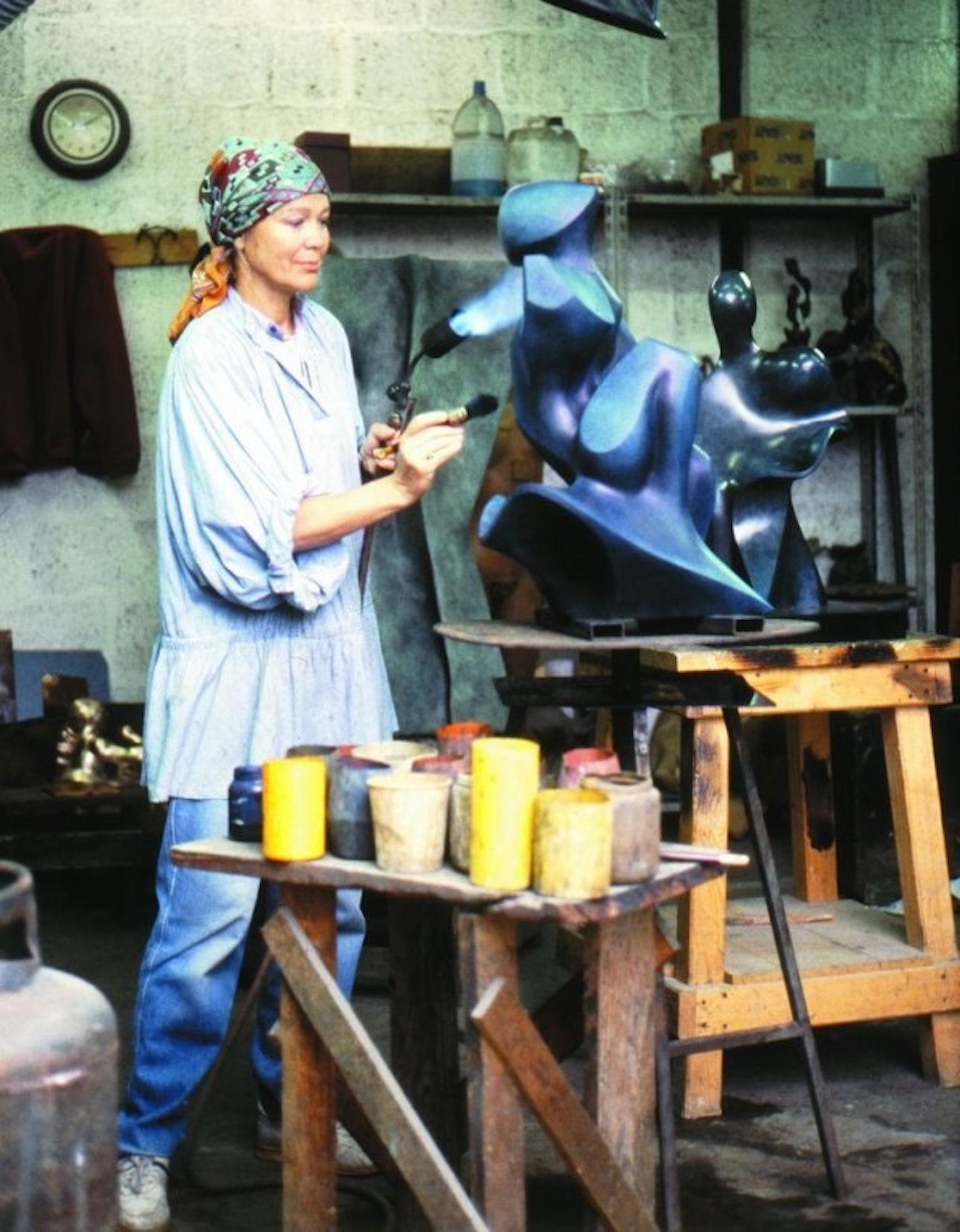 Birgitta Ara, finlandesa (1935 - 2009) Tres esculturas de bronce - Fe, esperanza y amor en Bueno estado para la venta en Hanover, MA