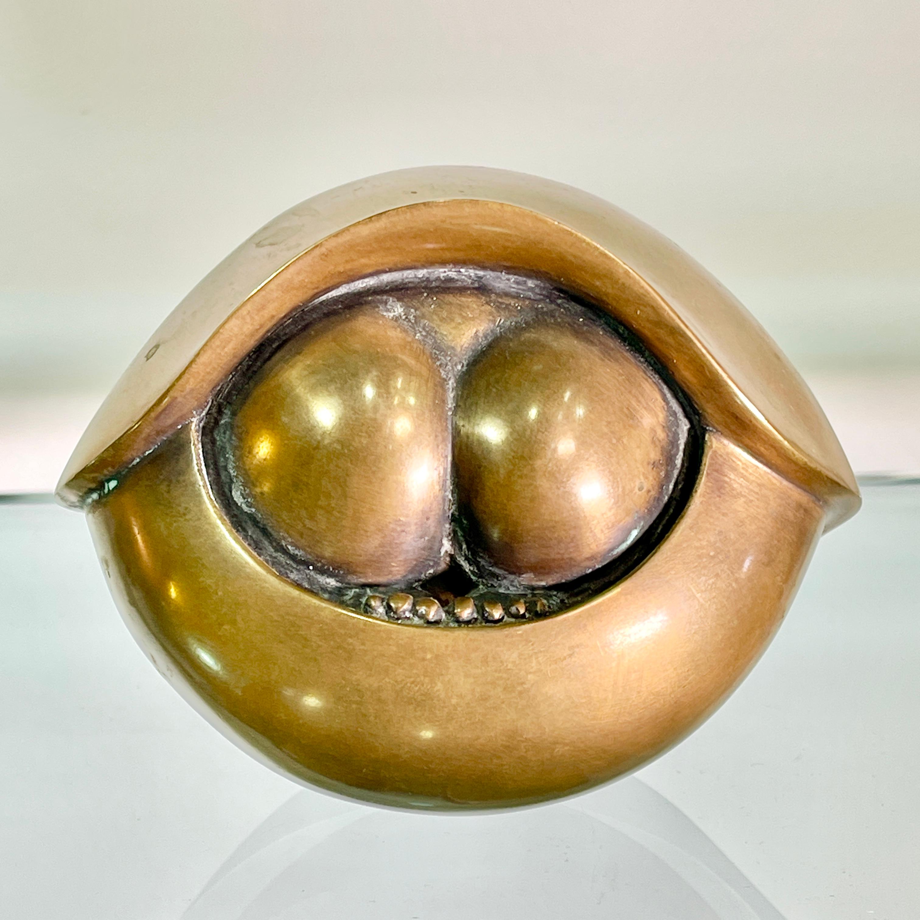 Birgitta Ara, finlandesa (1935 - 2009) Tres esculturas de bronce - Fe, esperanza y amor en venta 1