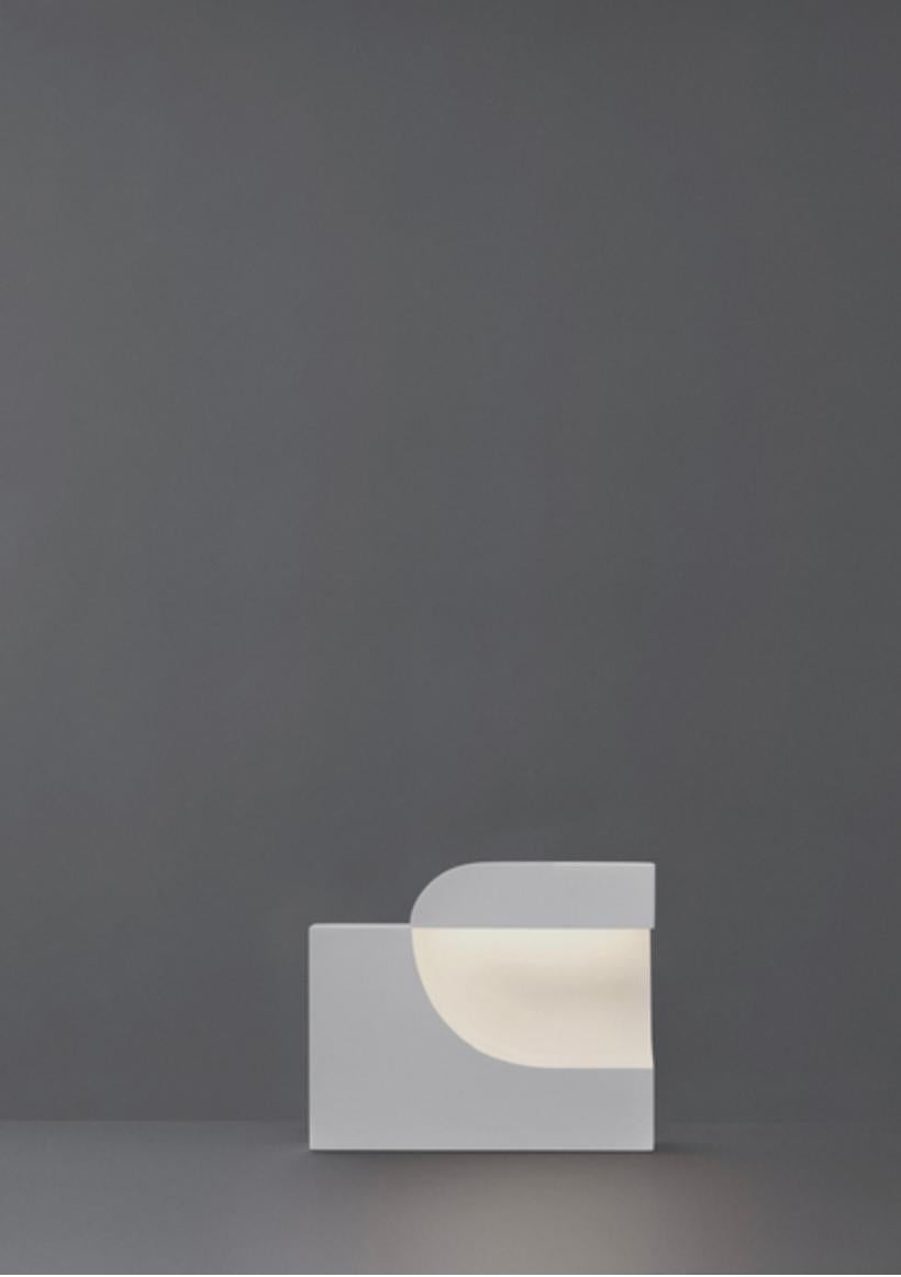XXI secolo e contemporaneo Birgitte Due Madsen , Jonas Trampedach, 2015 Moby 1 White For Karakter in vendita
