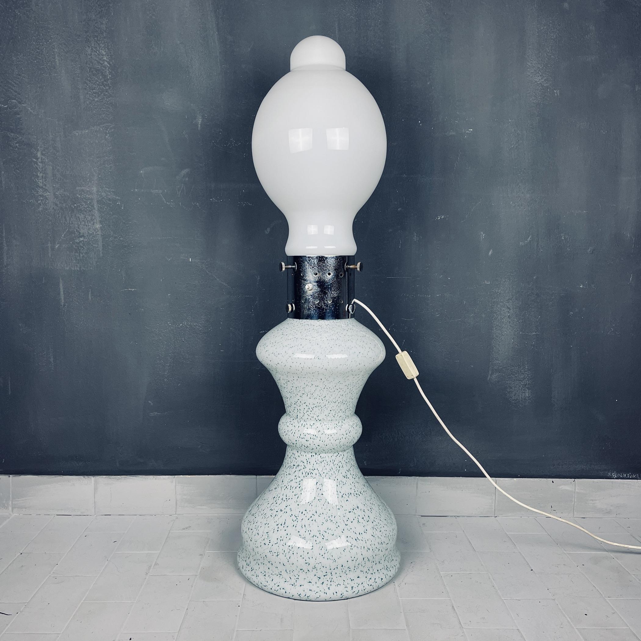 Birillo Murano Glass Floor Lamp by Carlo Nason for Mazzega, Italy, 1960s In Good Condition For Sale In Miklavž Pri Taboru, SI