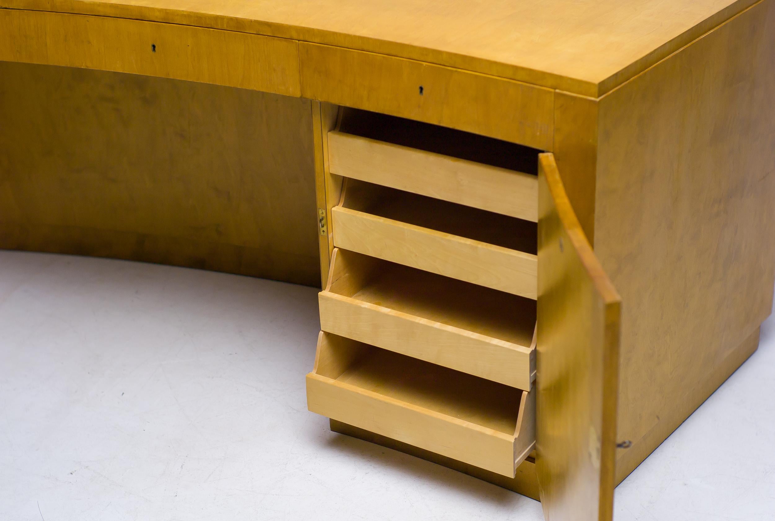 Birka Desk by Axel Einar Hjorth 3