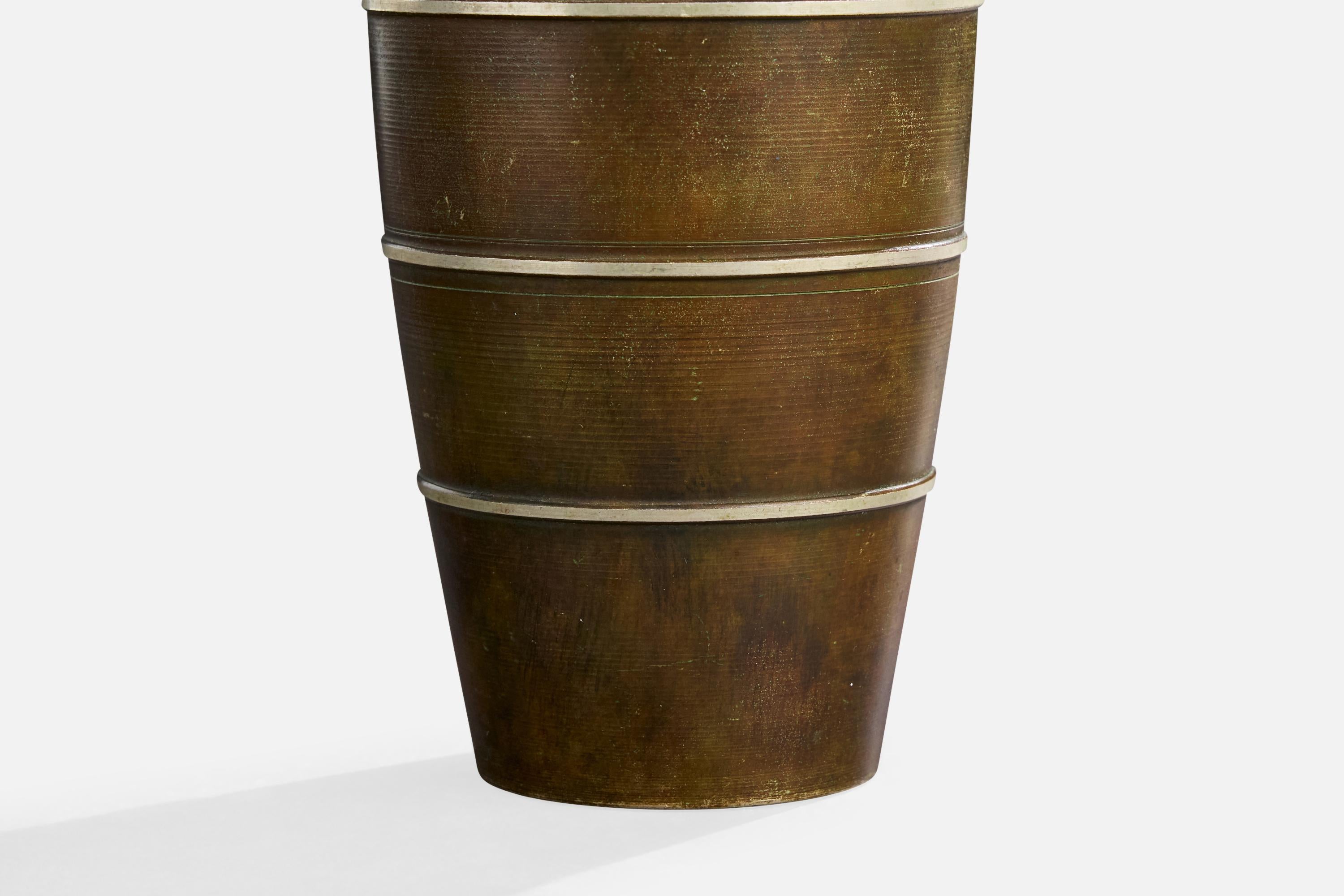 Birka Metal, Vaso, Metallo, Svezia, anni '30 in vendita 1