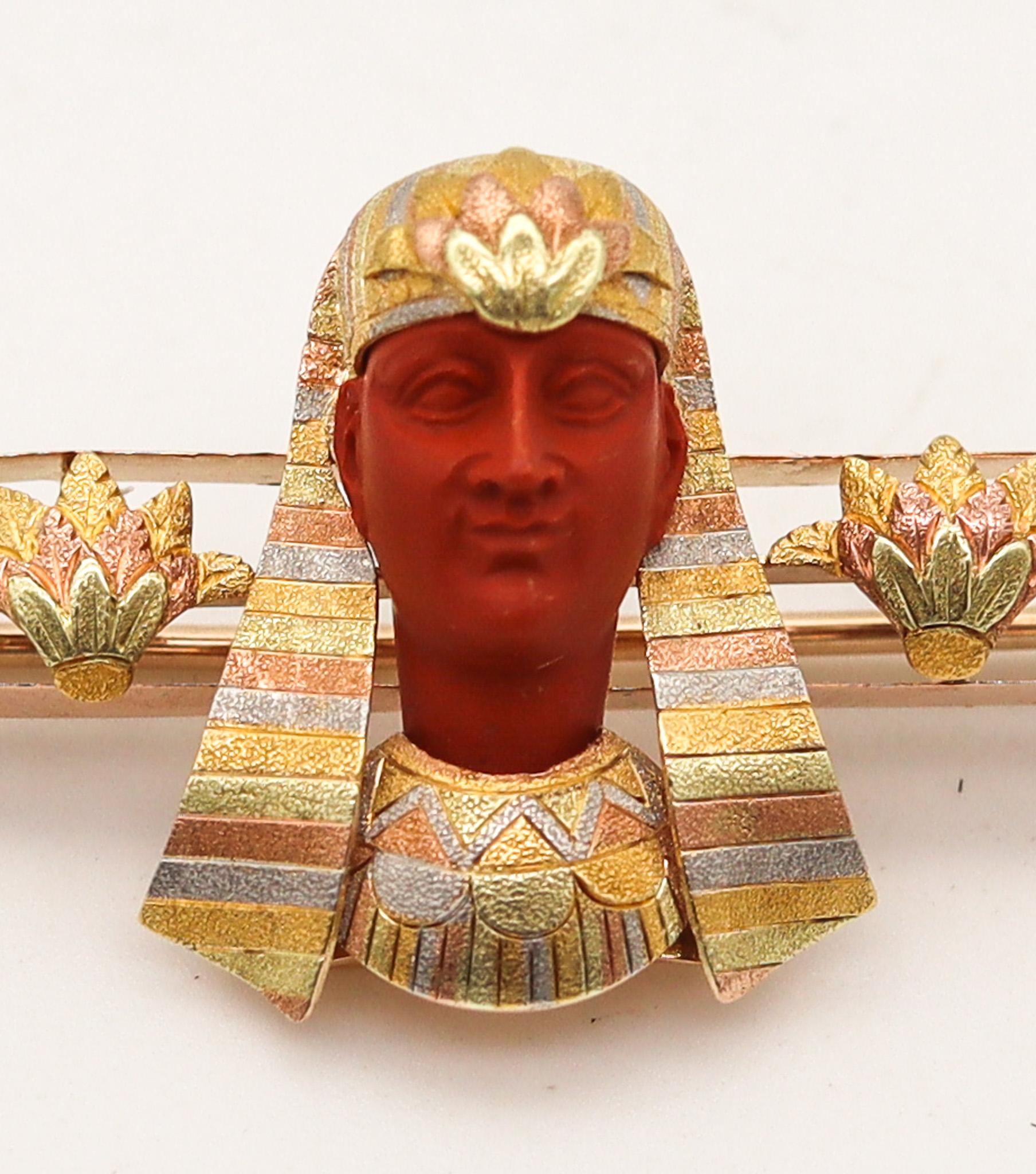 Birks 1890 Egyptian Revival Brooch 14K Gold With Pharaoh Bust Carved In Jasper In Excellent Condition For Sale In Miami, FL