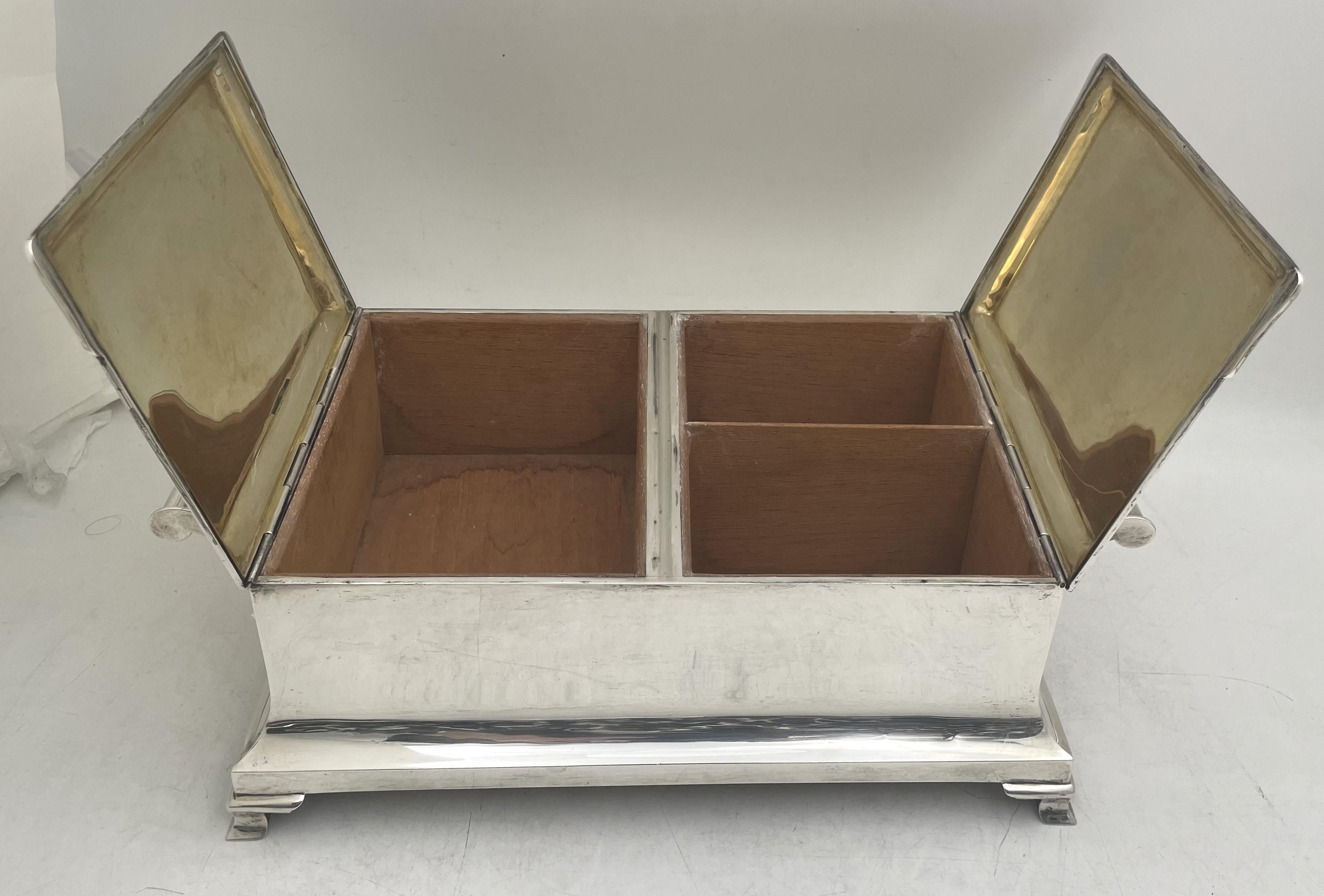 Birks Canadian Sterling Silver Humidor Box In Good Condition For Sale In New York, NY