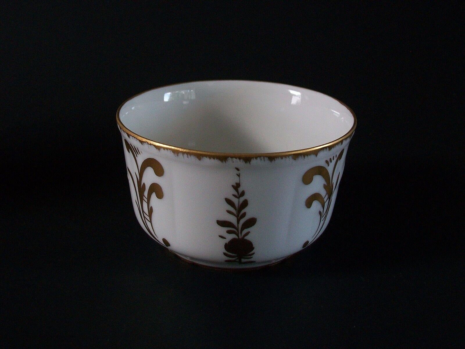 Birks Limoges, Gilt Porcelain Cream/Sugar/Tray, France, Mid-20th Century For Sale 5